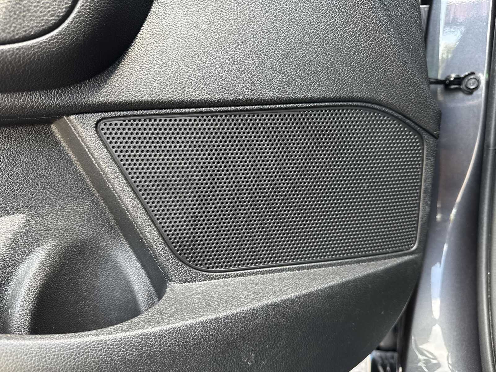 Thumbnail: 2019 Kia Optima - 29