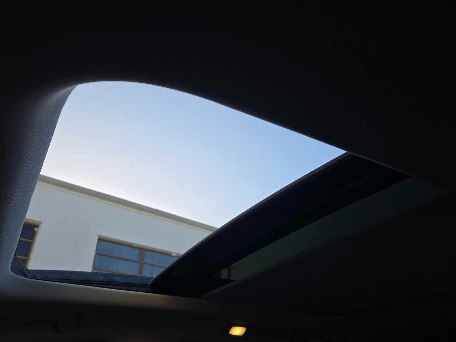 Thumbnail: 2024 INFINITI QX60 - 19