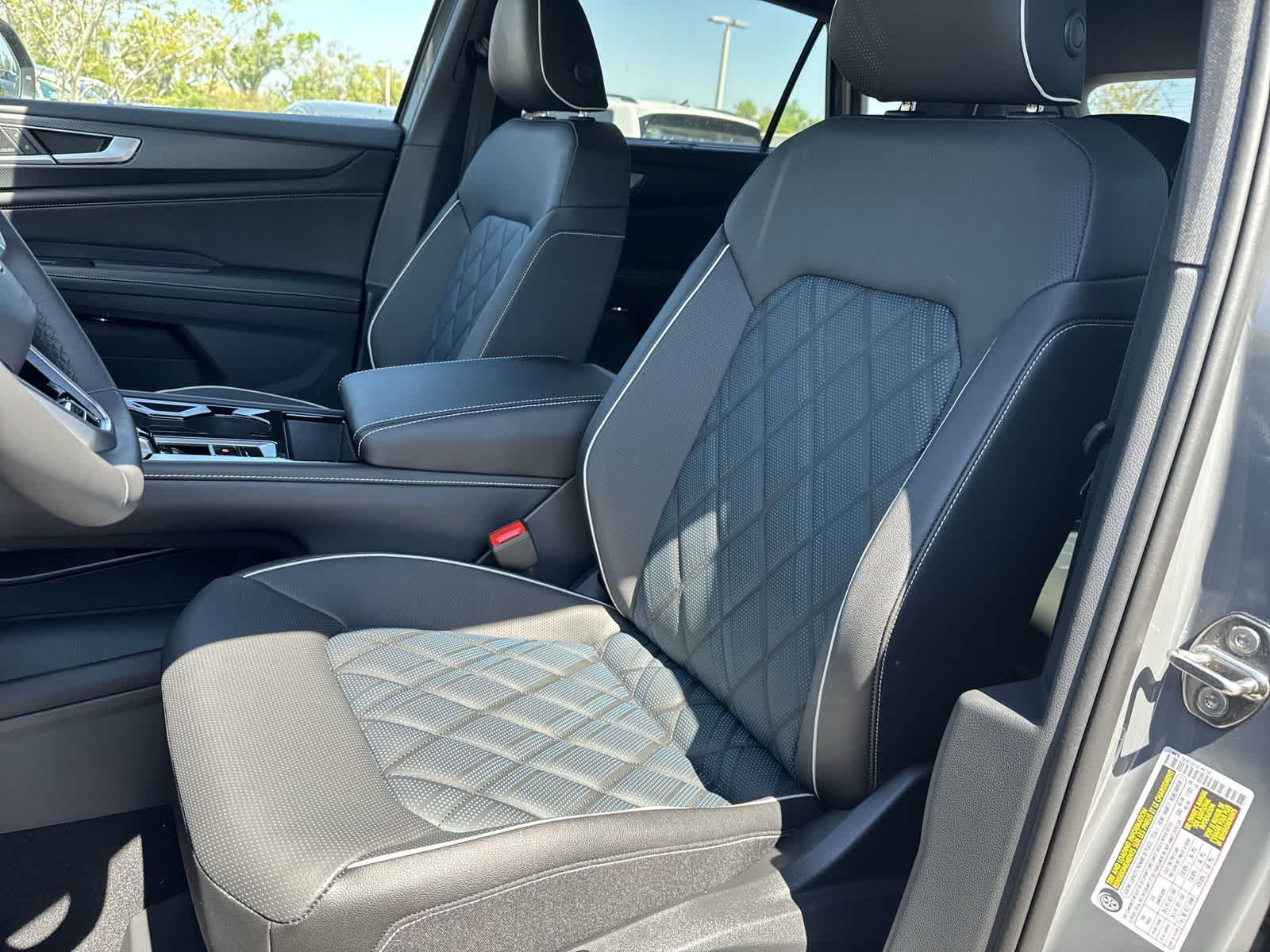 Thumbnail: 2026 Volkswagen Atlas - 15