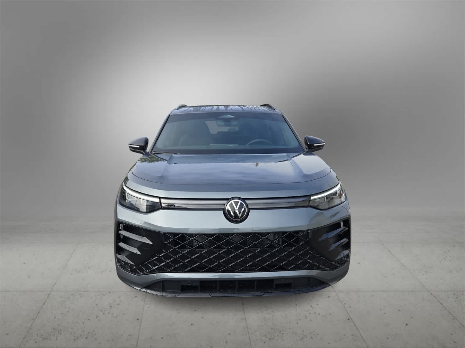Thumbnail: 2025 Volkswagen Tiguan - 3