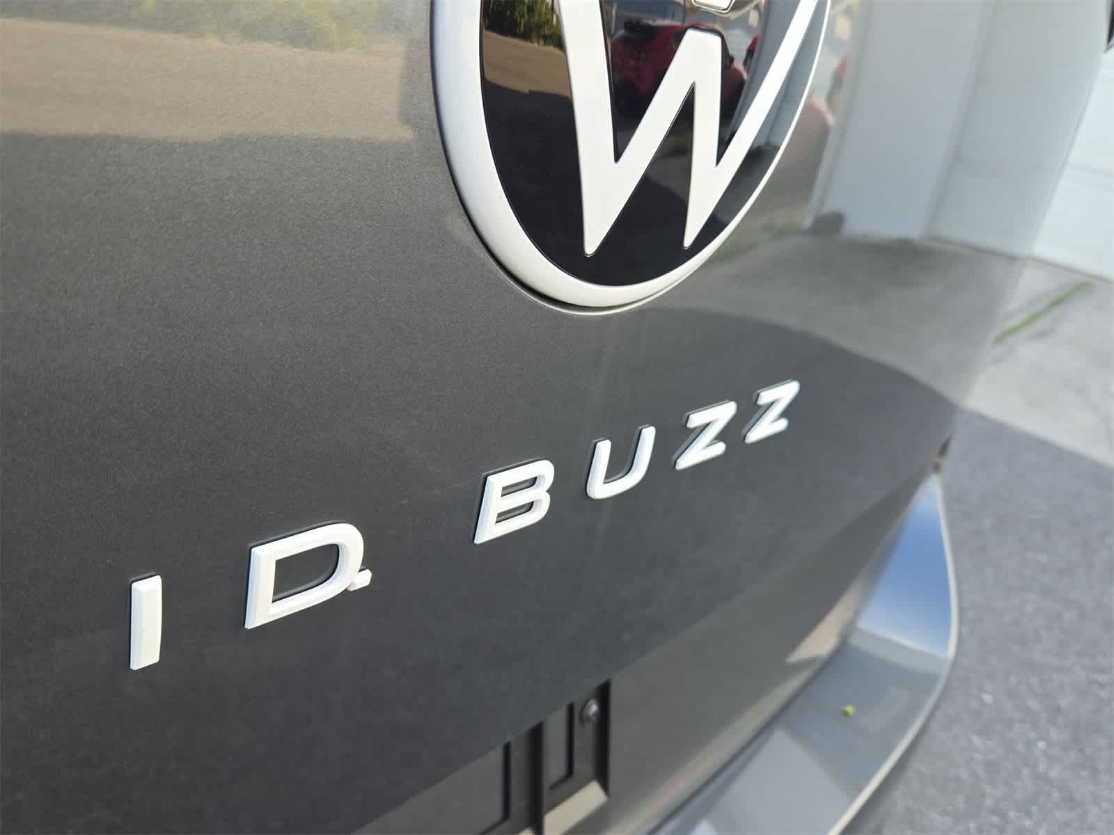 Thumbnail: 2025 Volkswagen ID.Buzz - 13