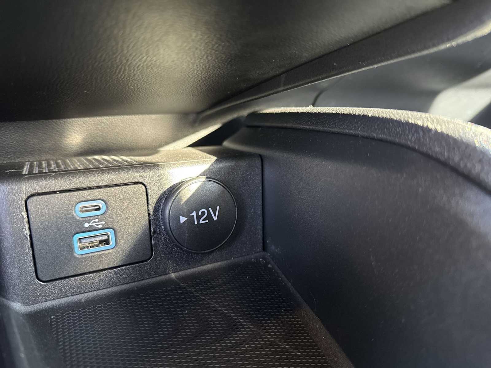 Thumbnail: 2023 Ford Escape - 31