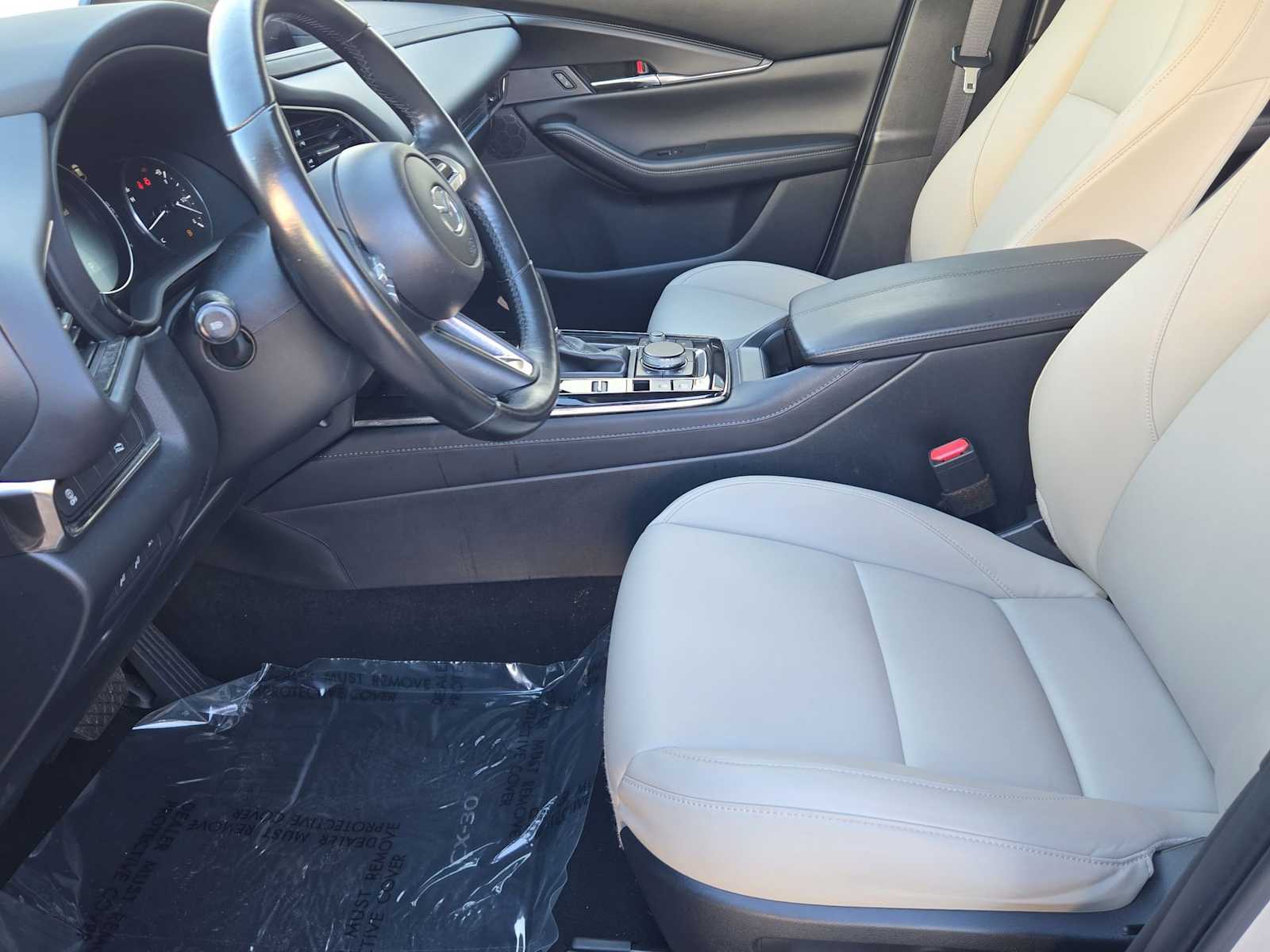 Thumbnail: 2023 Mazda CX-30 - 17