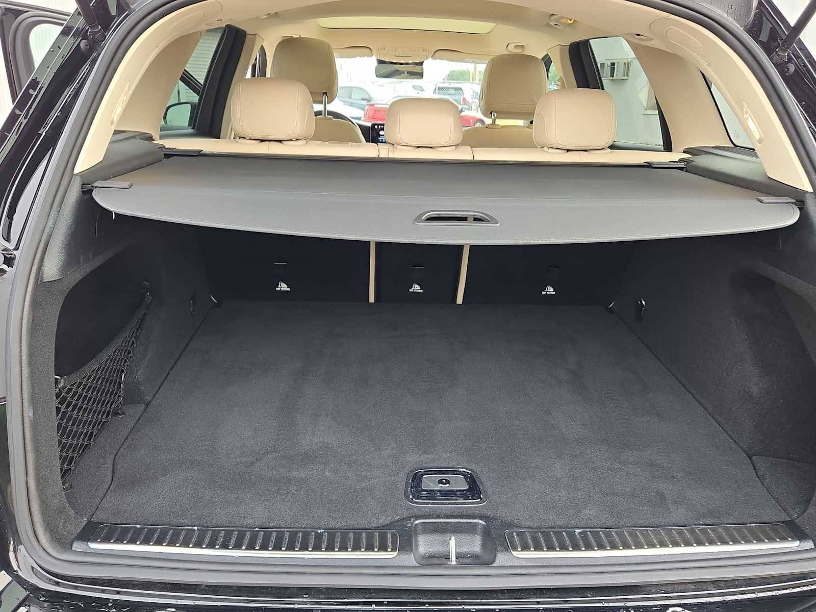 Thumbnail: 2022 Mercedes-Benz GLC - 30