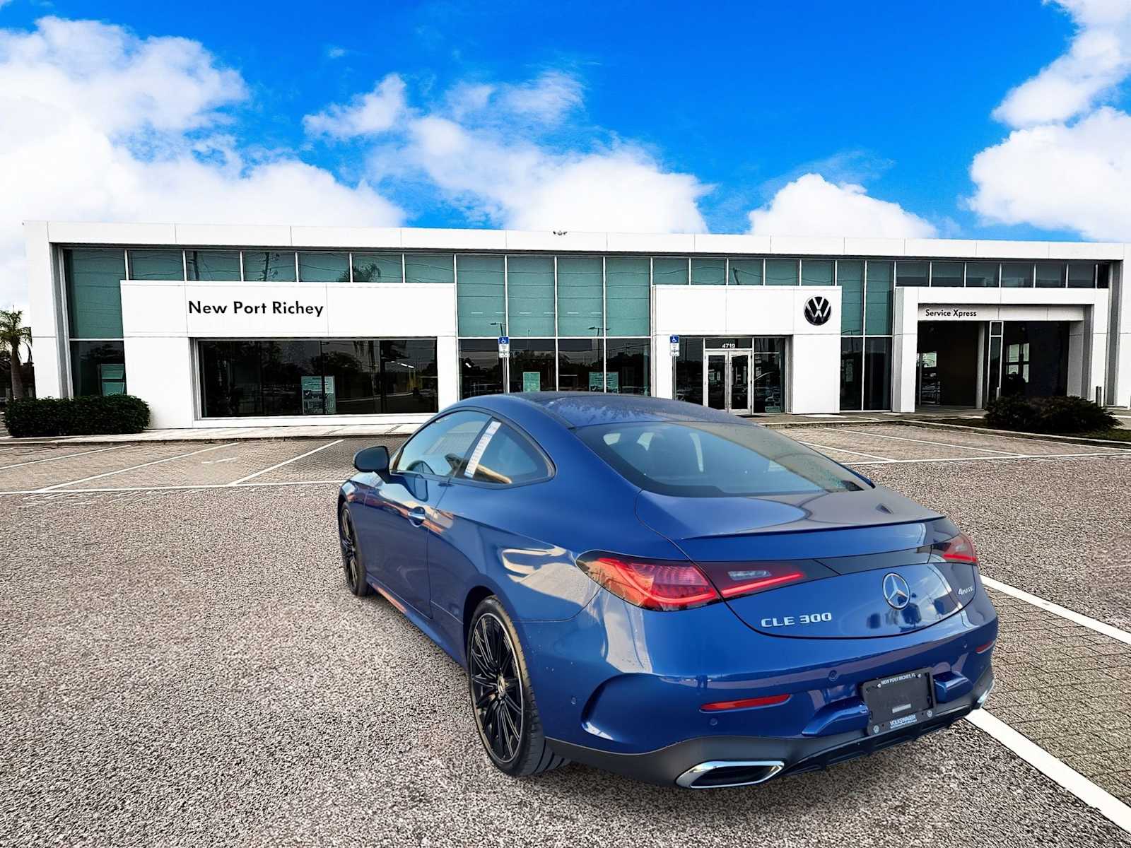 Thumbnail: 2025 Mercedes-Benz CLE - 6