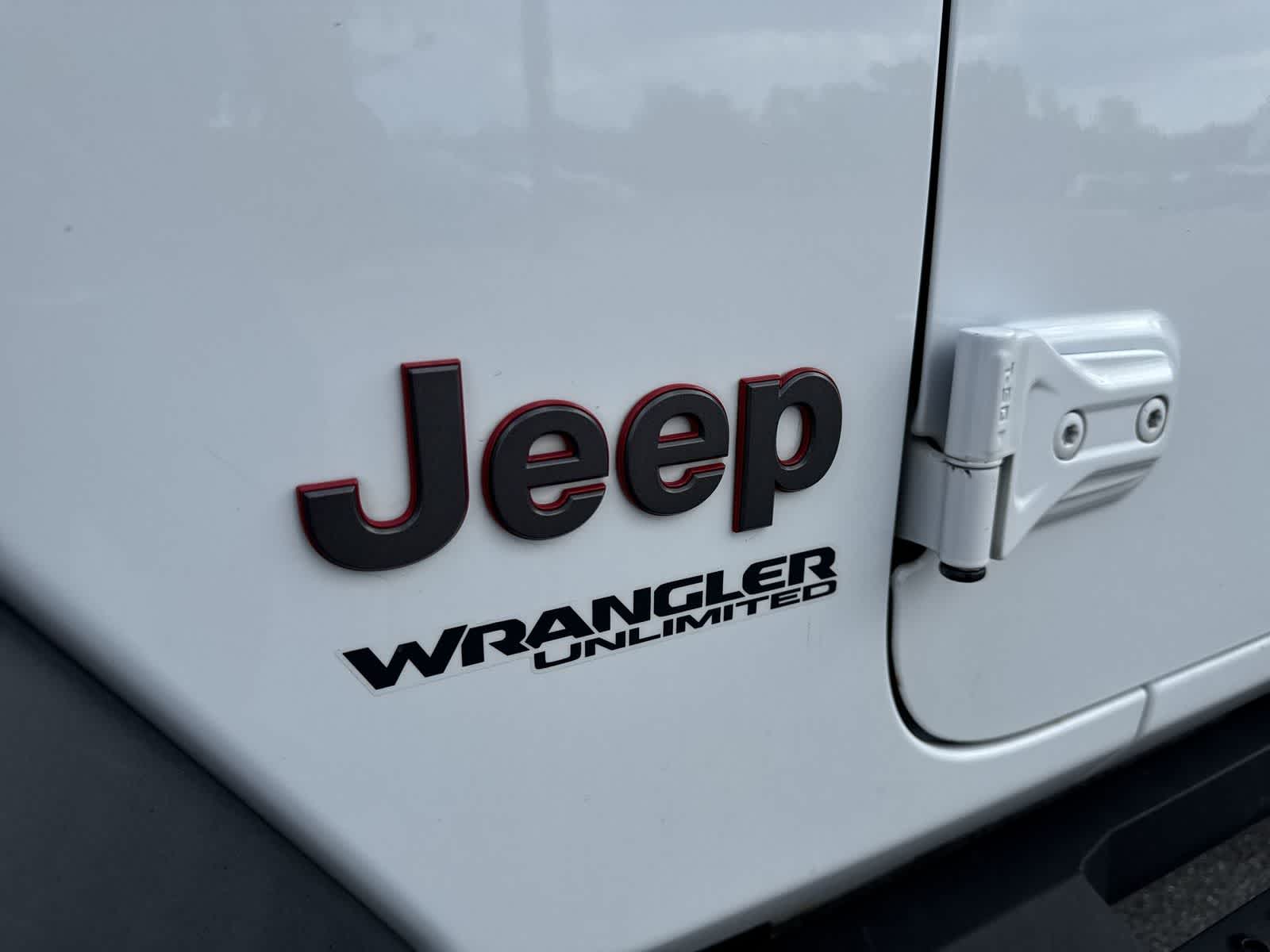 Thumbnail: 2021 Jeep Wrangler - 27