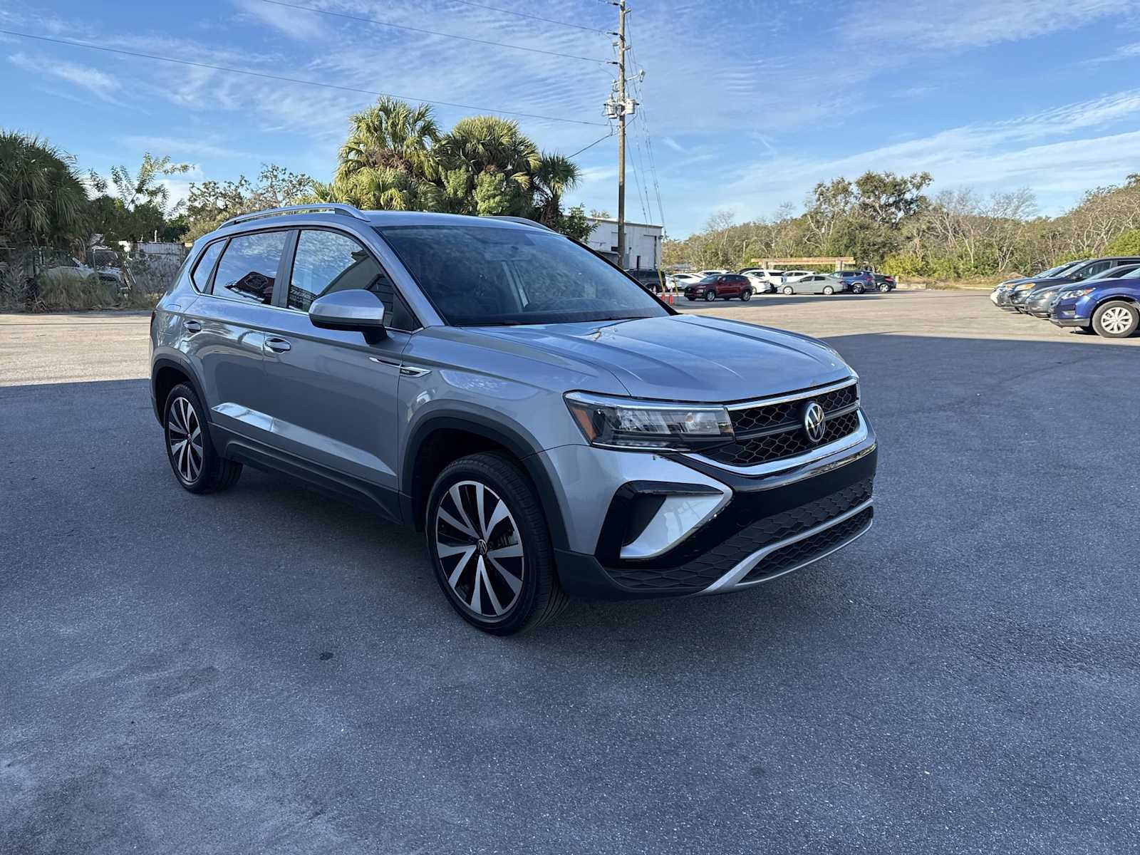 Thumbnail: 2022 Volkswagen Taos - 8