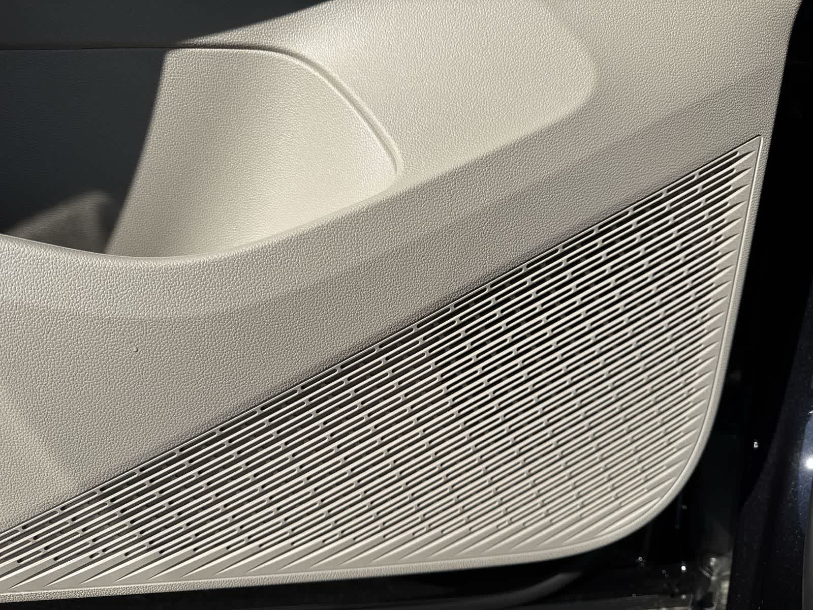 Thumbnail: 2026 Volkswagen Atlas - 29