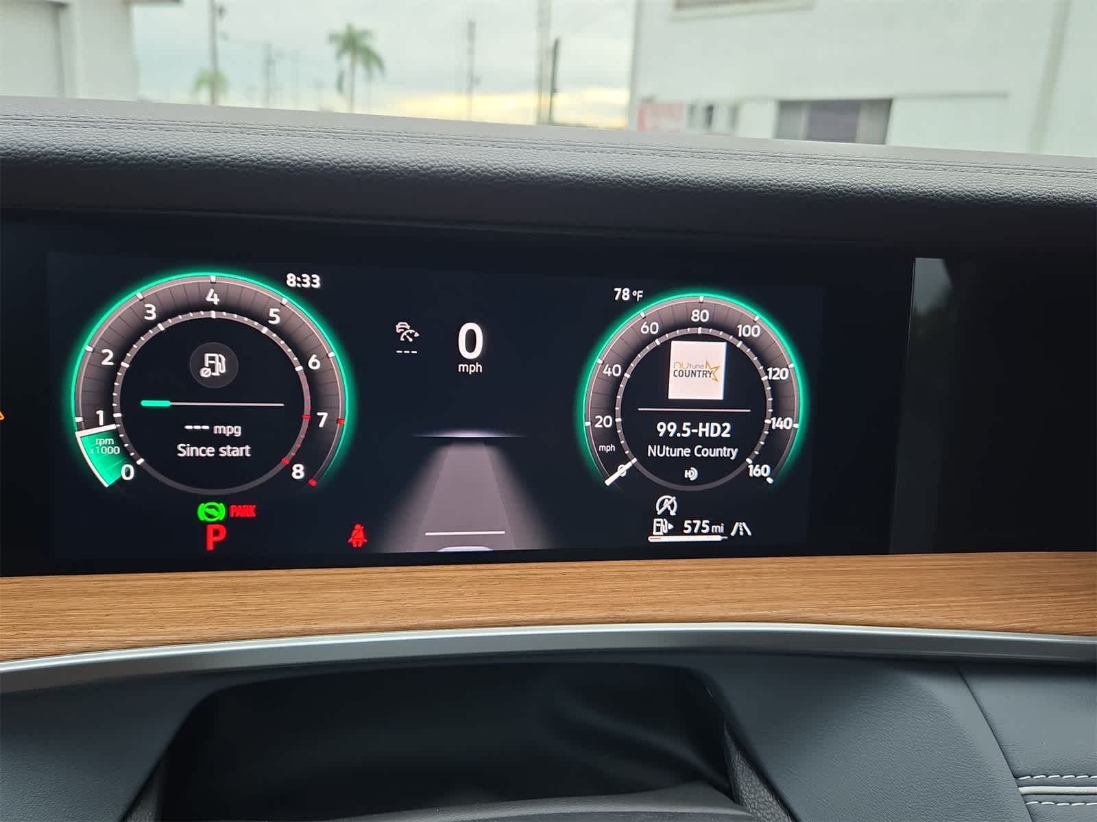 Thumbnail: 2025 Volkswagen Tiguan - 34