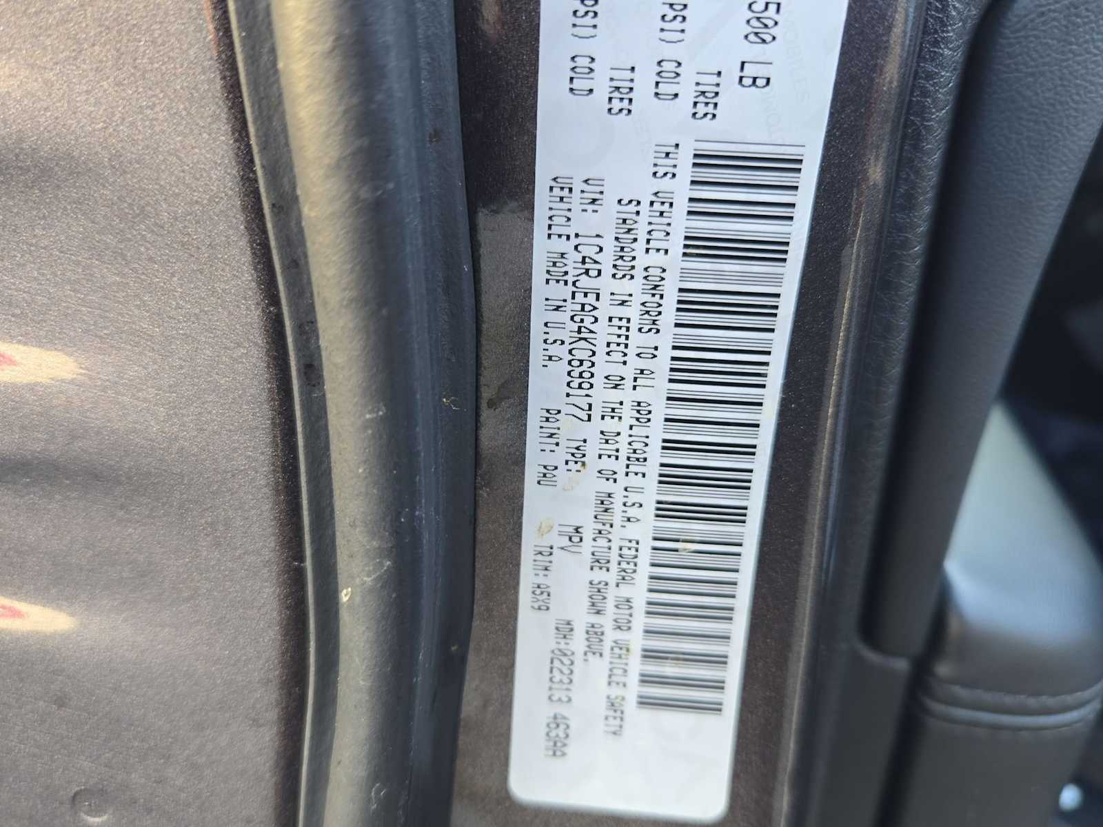 Thumbnail: 2019 Jeep Grand Cherokee - 32