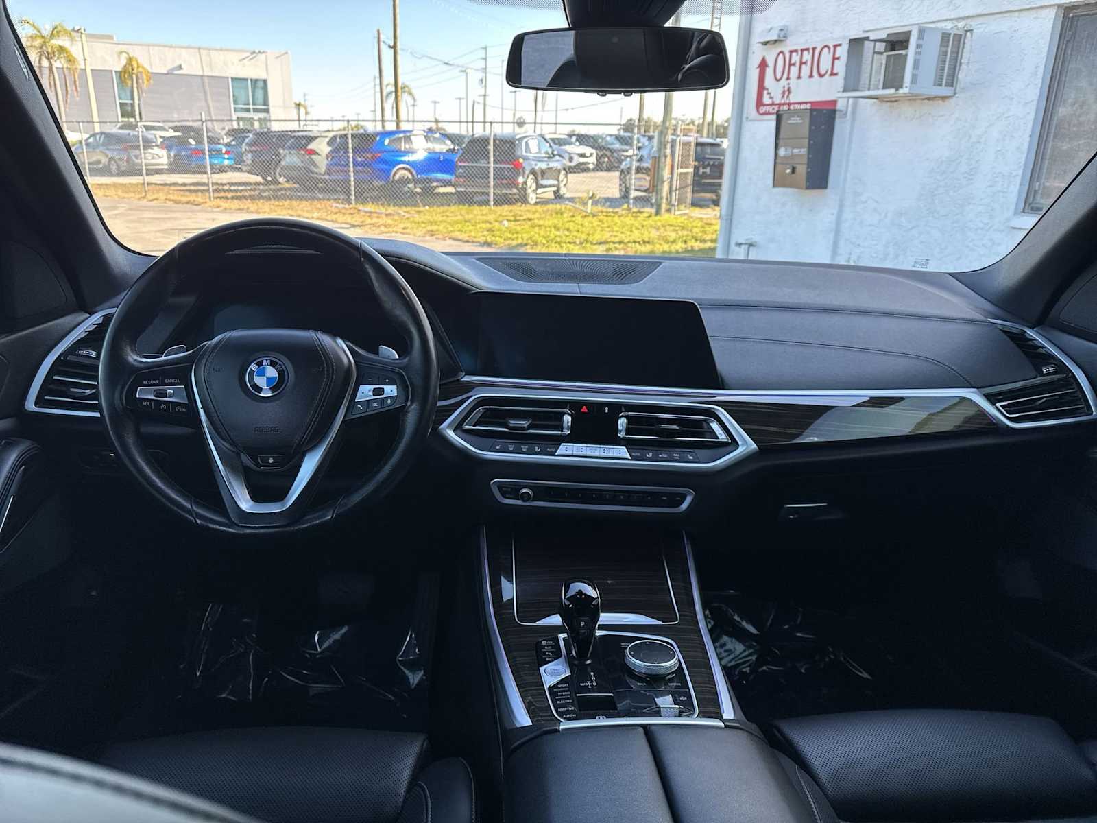 Thumbnail: 2023 BMW X5 - 14