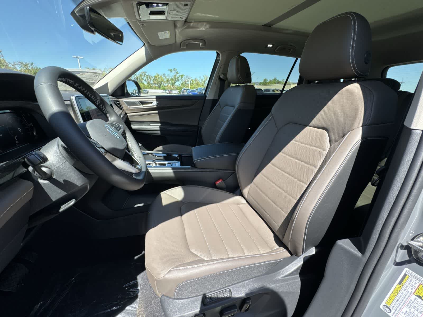 Thumbnail: 2026 Volkswagen Atlas - 15