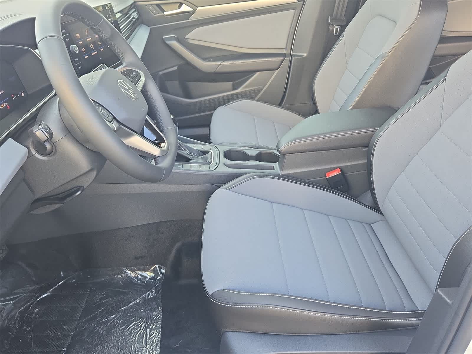 Thumbnail: 2026 Volkswagen Jetta - 16