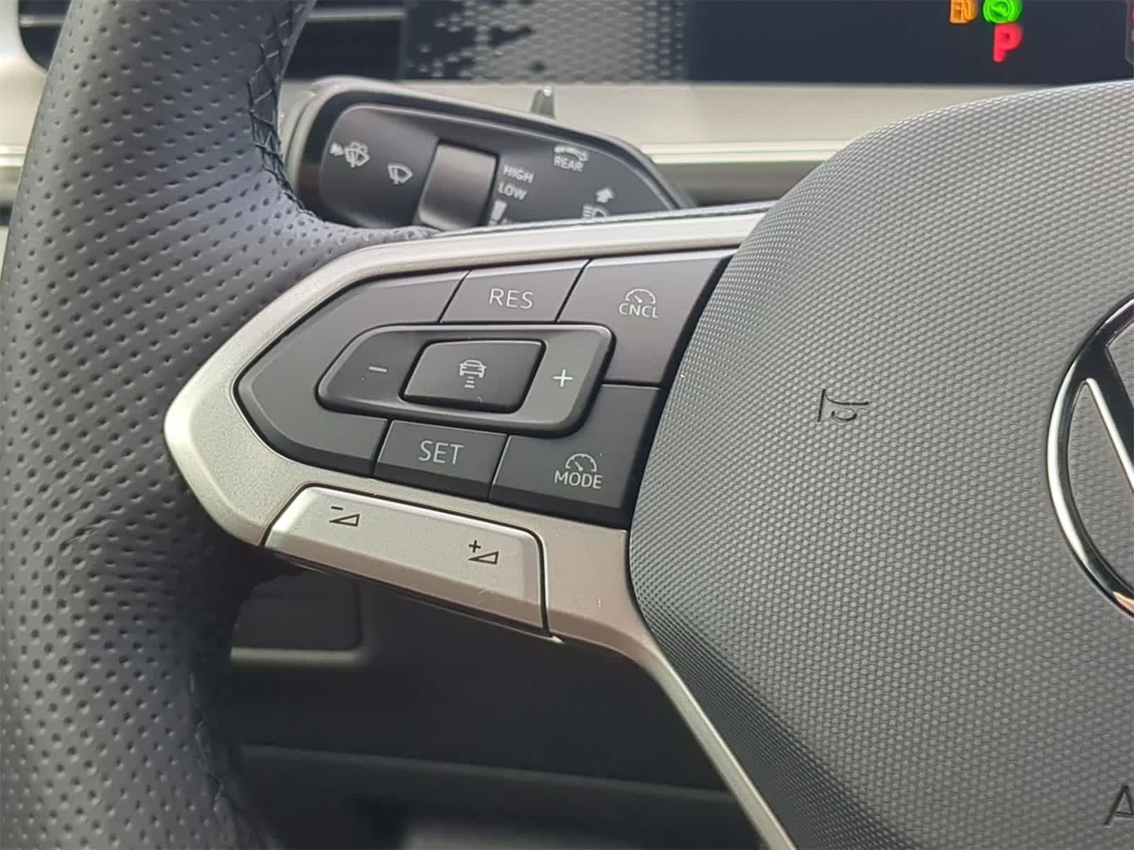 Thumbnail: 2026 Volkswagen Tiguan - 25