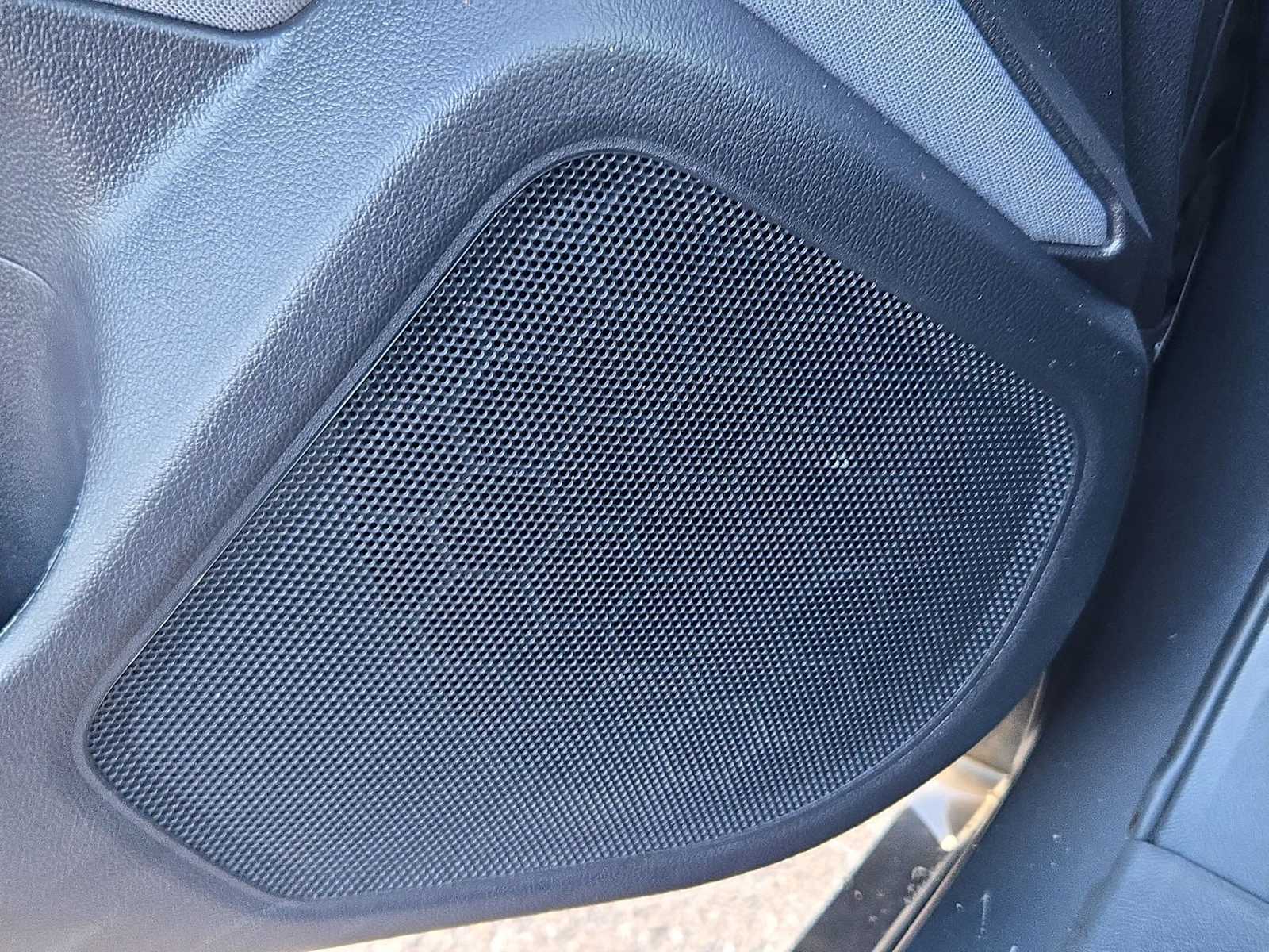 Thumbnail: 2018 Subaru Legacy - 37