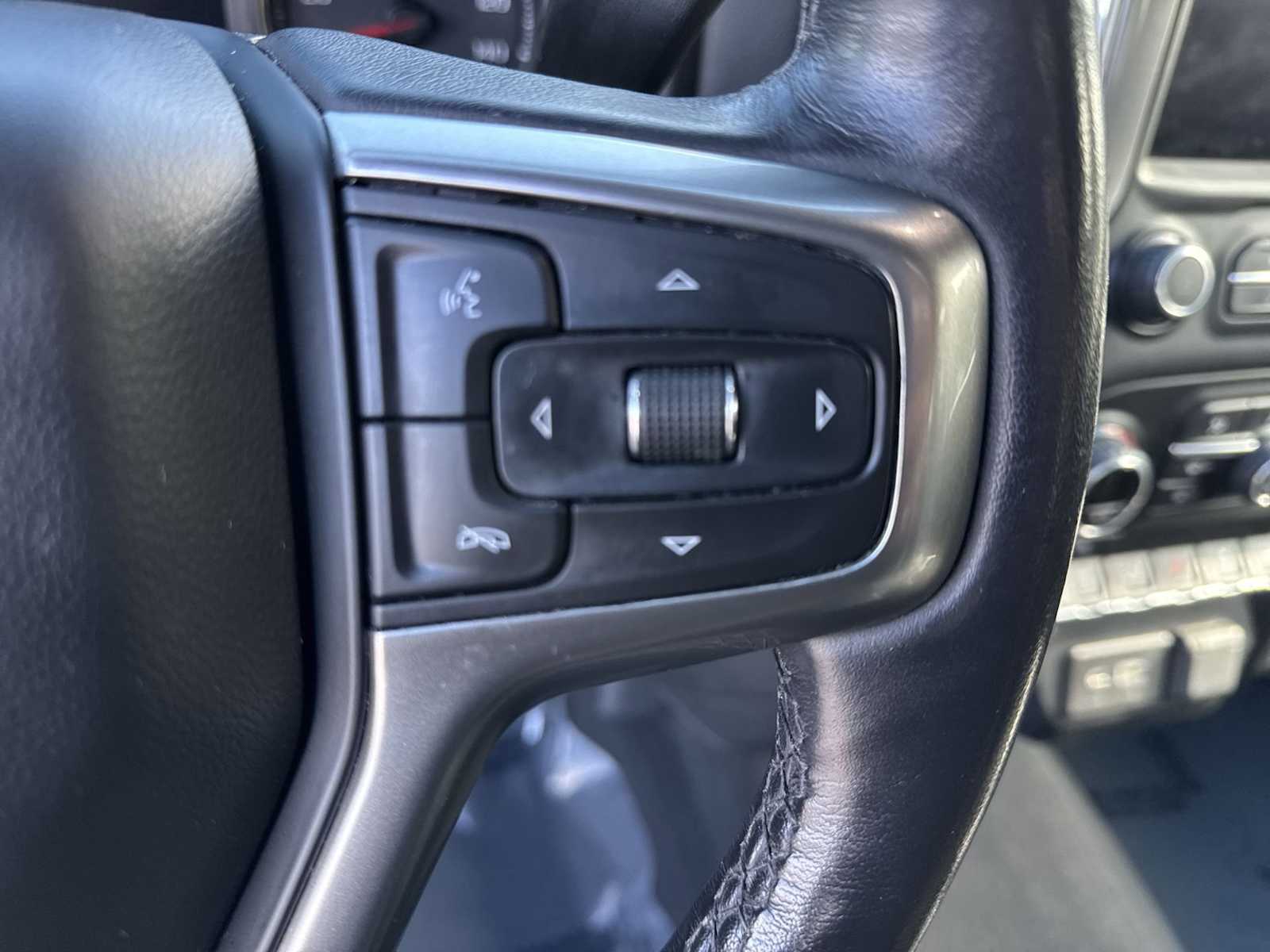 Thumbnail: 2022 Chevrolet Silverado 1500 - 23