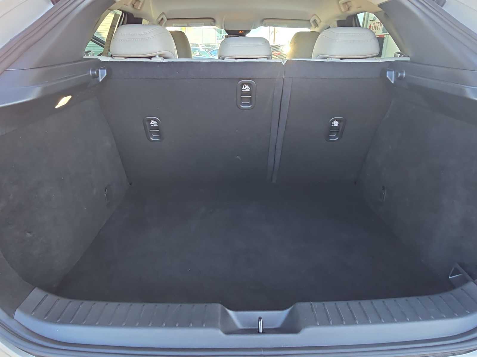 Thumbnail: 2023 Mazda CX-30 - 33