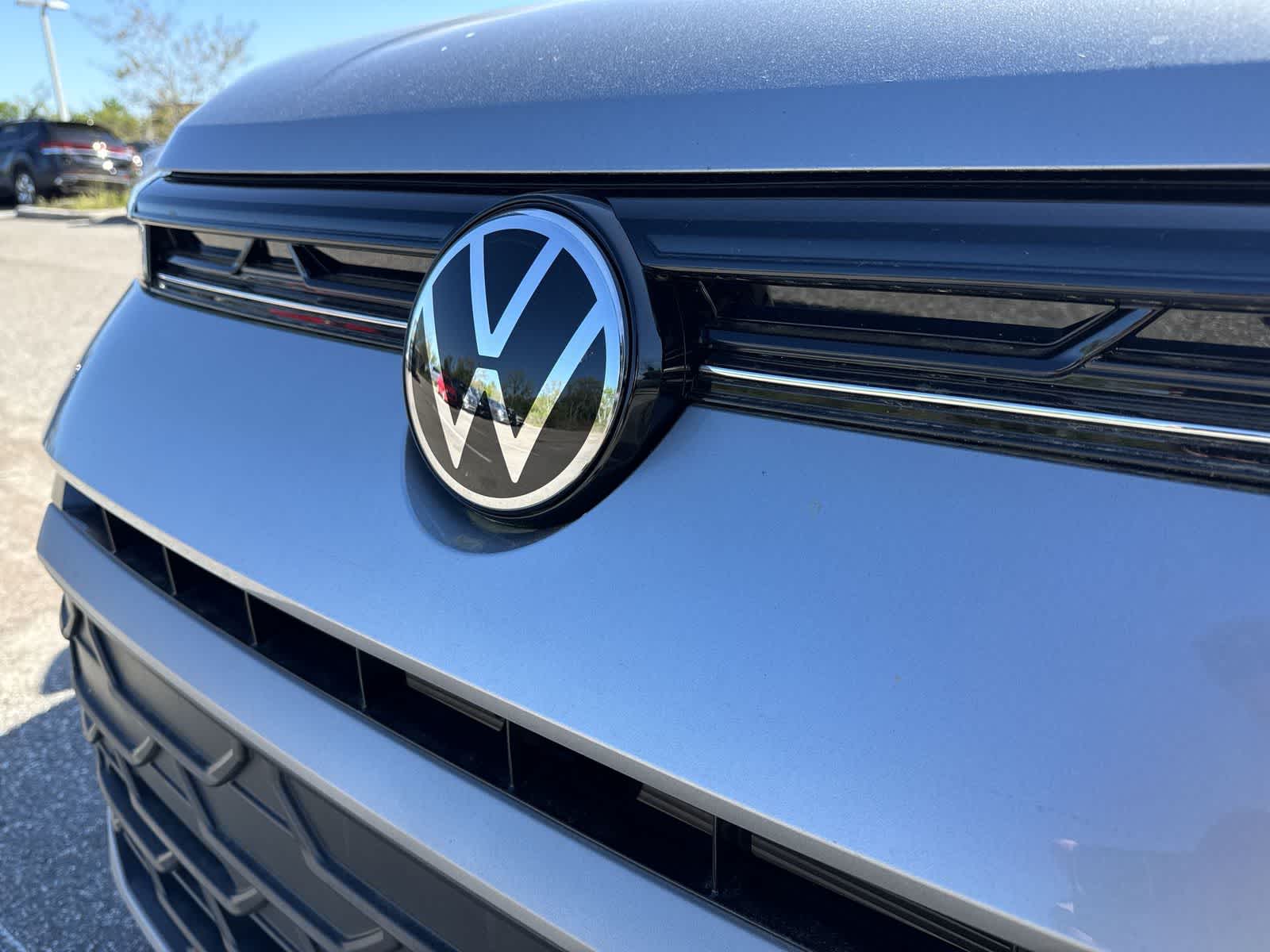 Thumbnail: 2026 Volkswagen Taos - 10