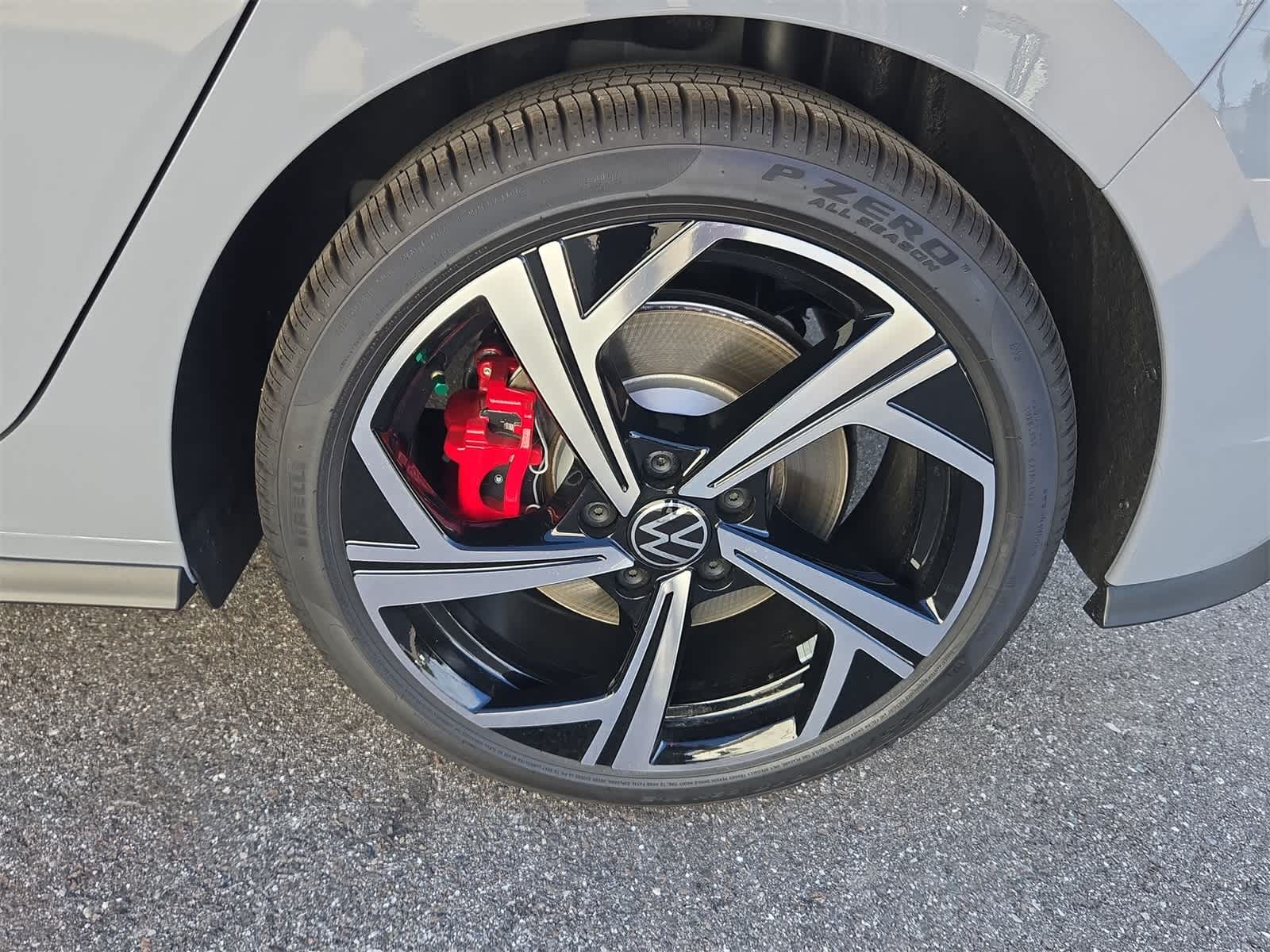 Thumbnail: 2026 Volkswagen Golf - 14