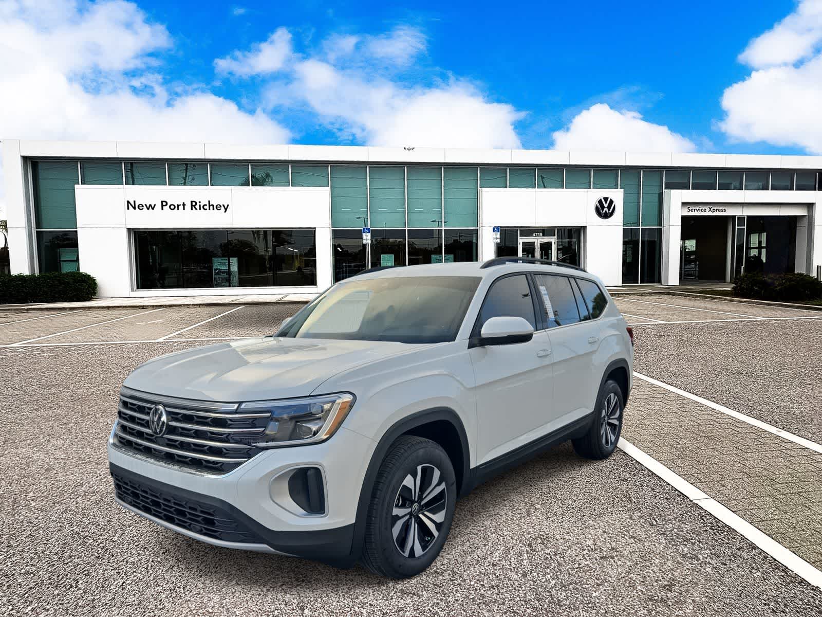 Thumbnail: 2026 Volkswagen Atlas - 4
