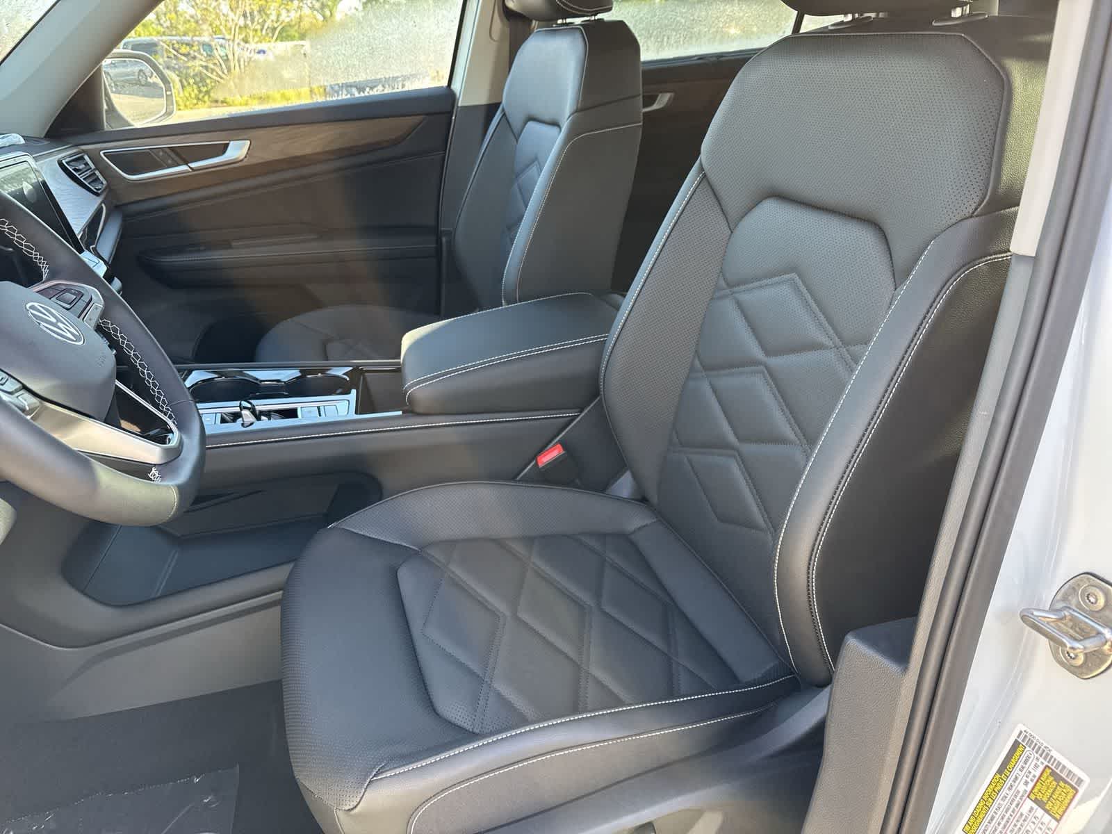 Thumbnail: 2026 Volkswagen Atlas - 15