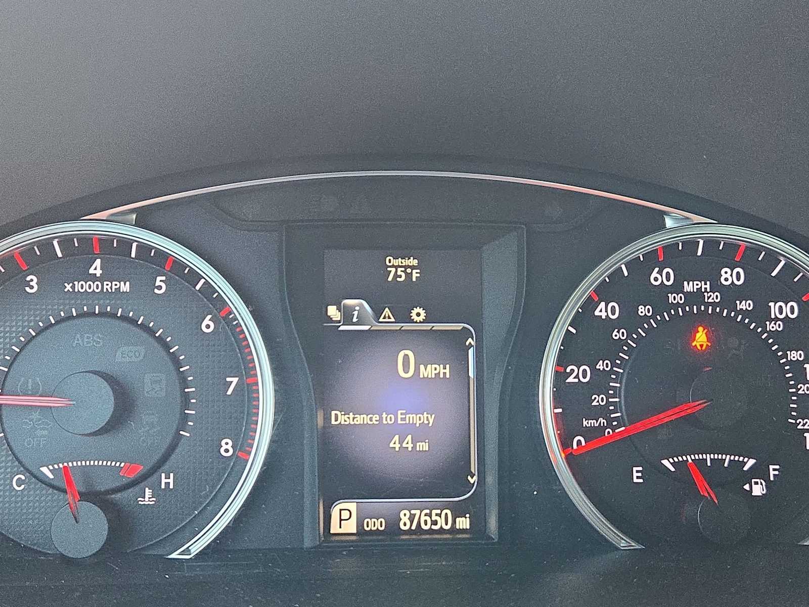 Thumbnail: 2017 Toyota Camry - 30