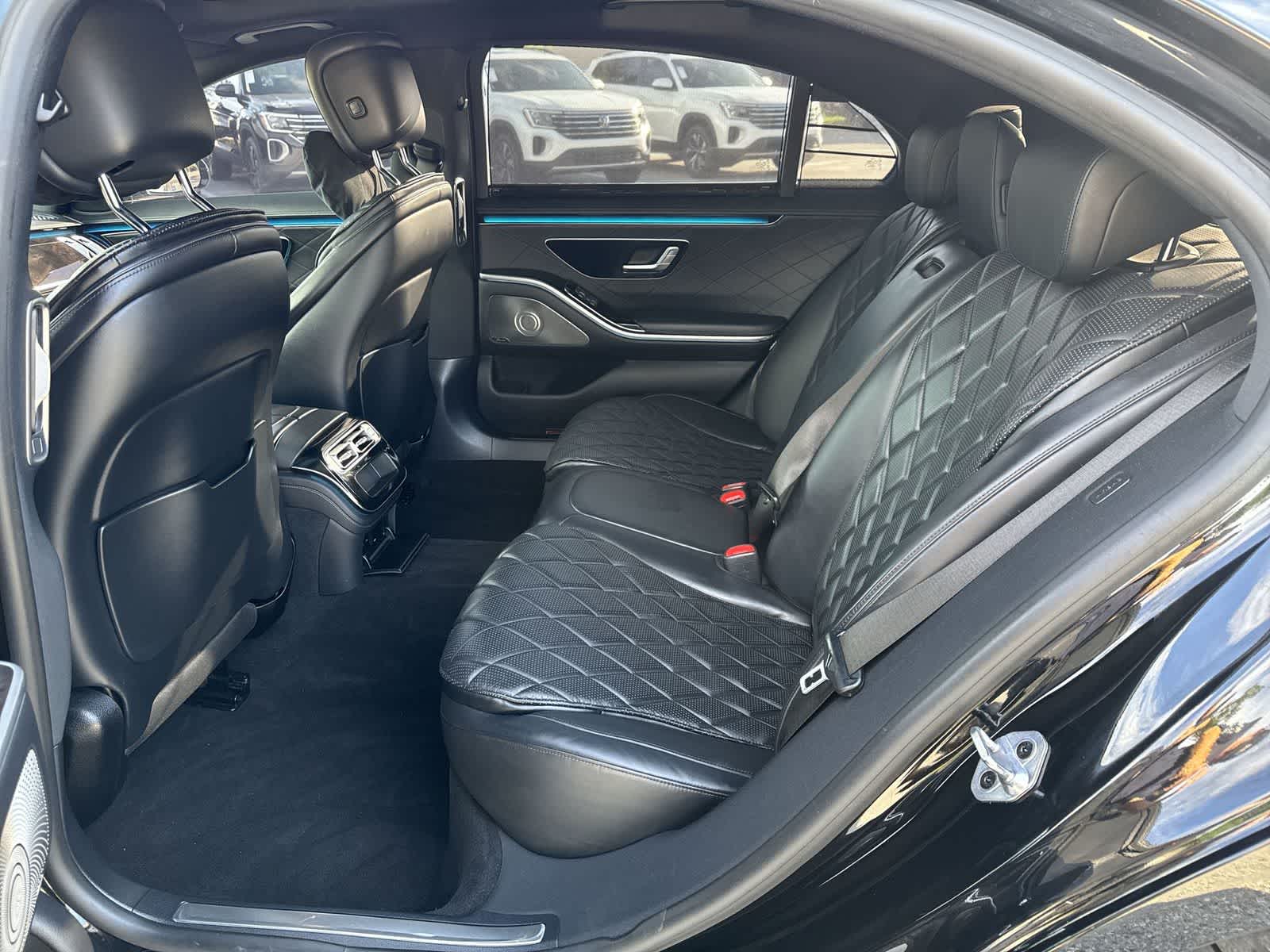 Thumbnail: 2022 Mercedes-Benz S-Class - 25