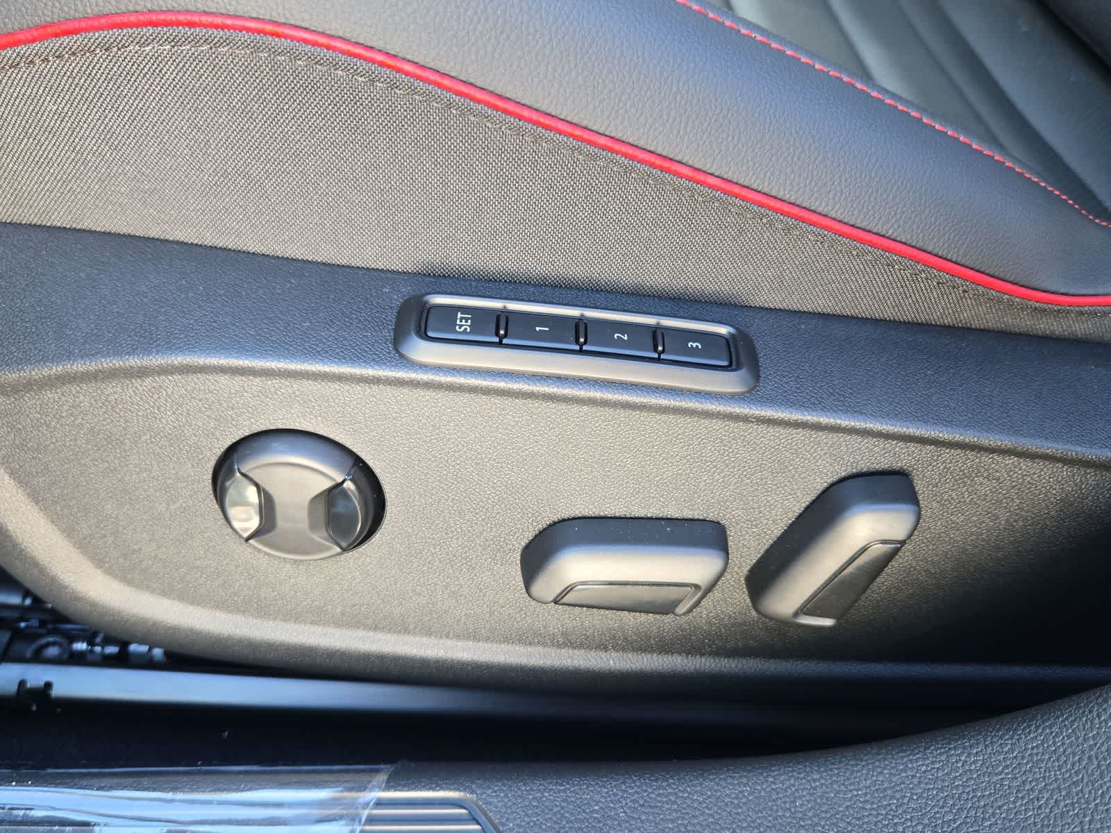 Thumbnail: 2026 Volkswagen Golf - 17