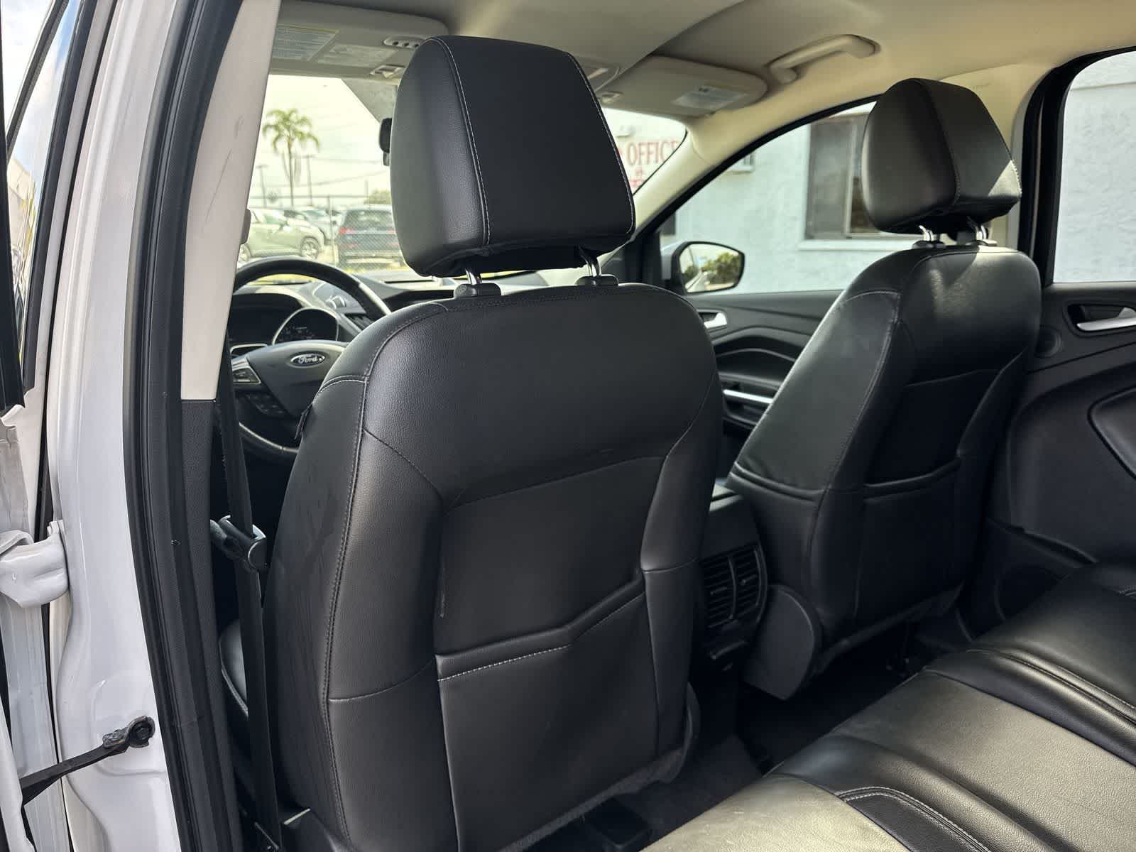 Thumbnail: 2017 Ford Escape - 35