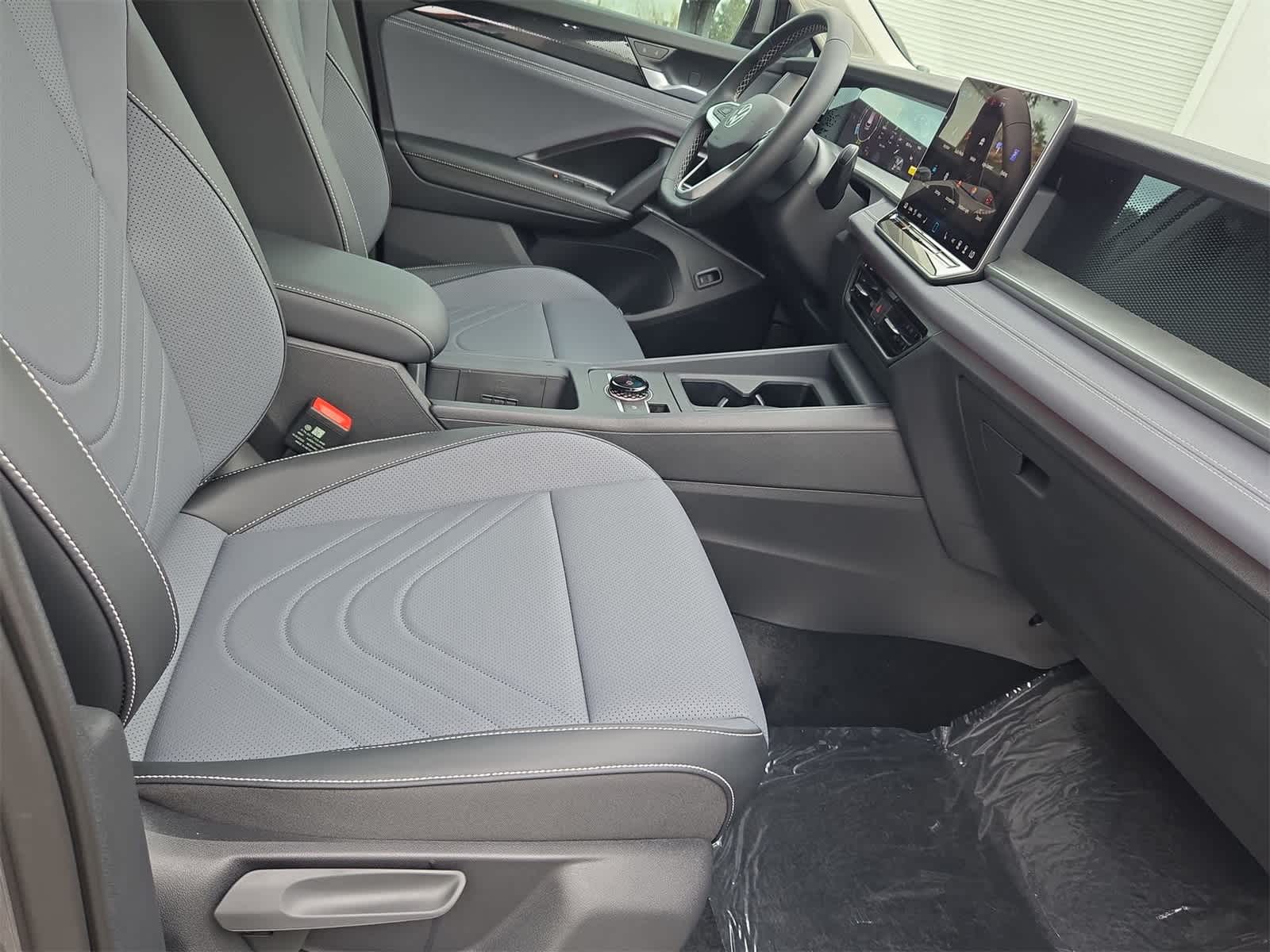 Thumbnail: 2026 Volkswagen Tiguan - 22