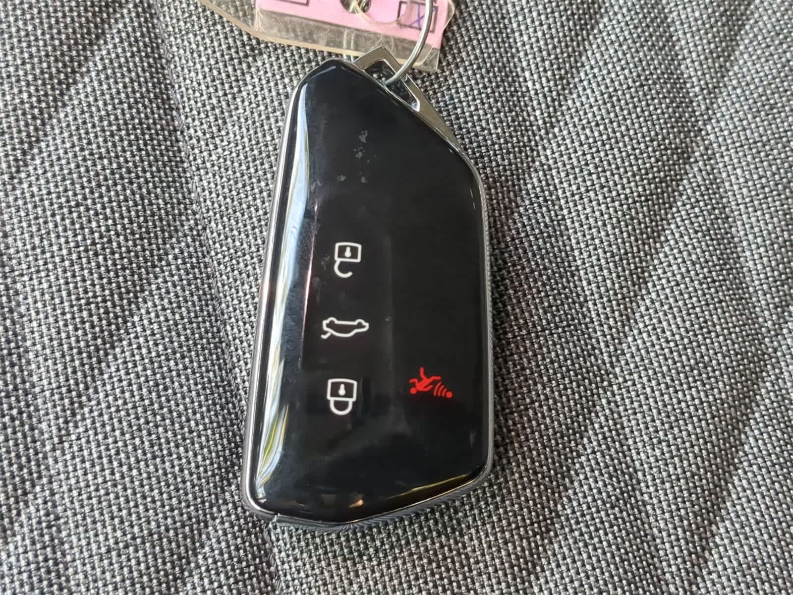 Thumbnail: 2025 Volkswagen Tiguan - 29