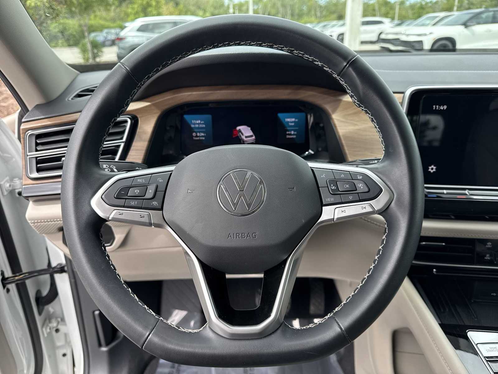 Thumbnail: 2025 Volkswagen Atlas - 21