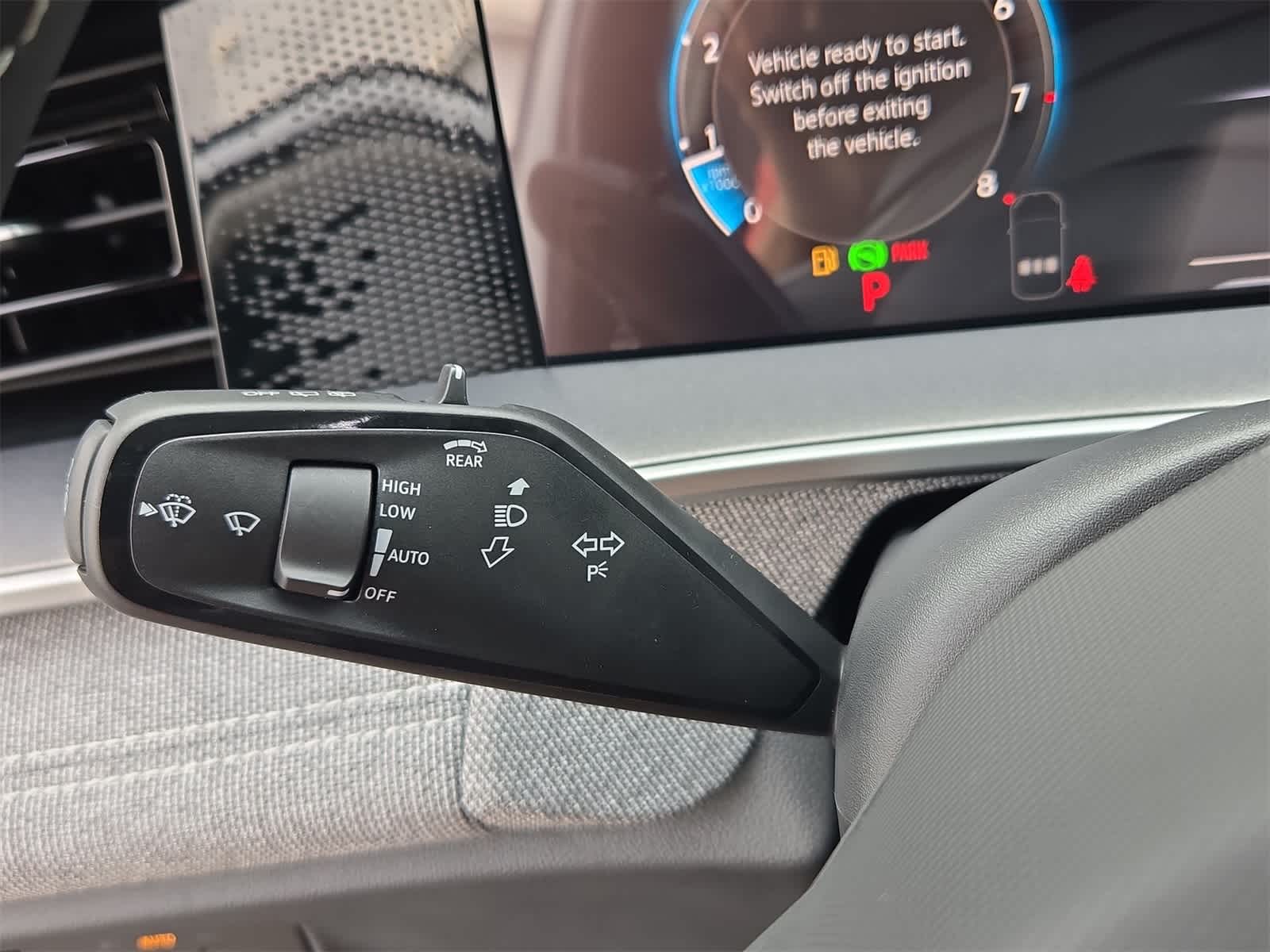 Thumbnail: 2025 Volkswagen Tiguan - 26