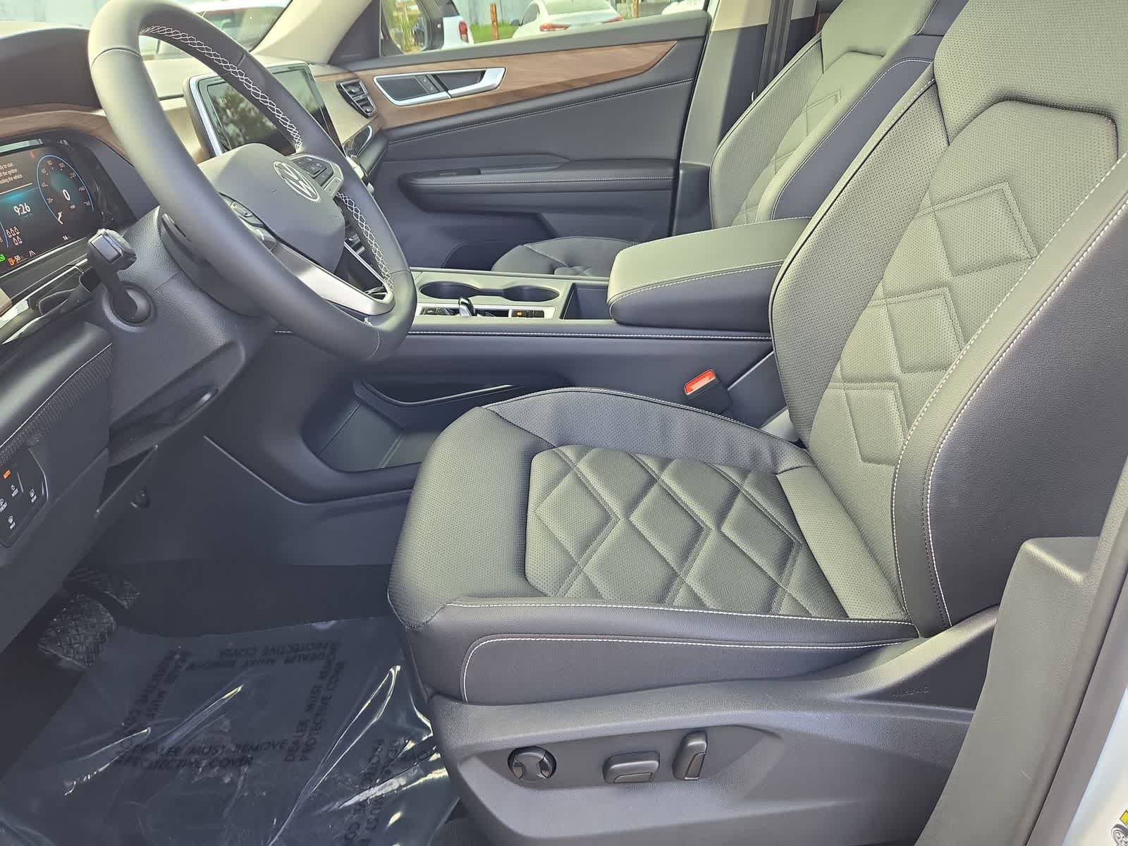 Thumbnail: 2026 Volkswagen Atlas - 24