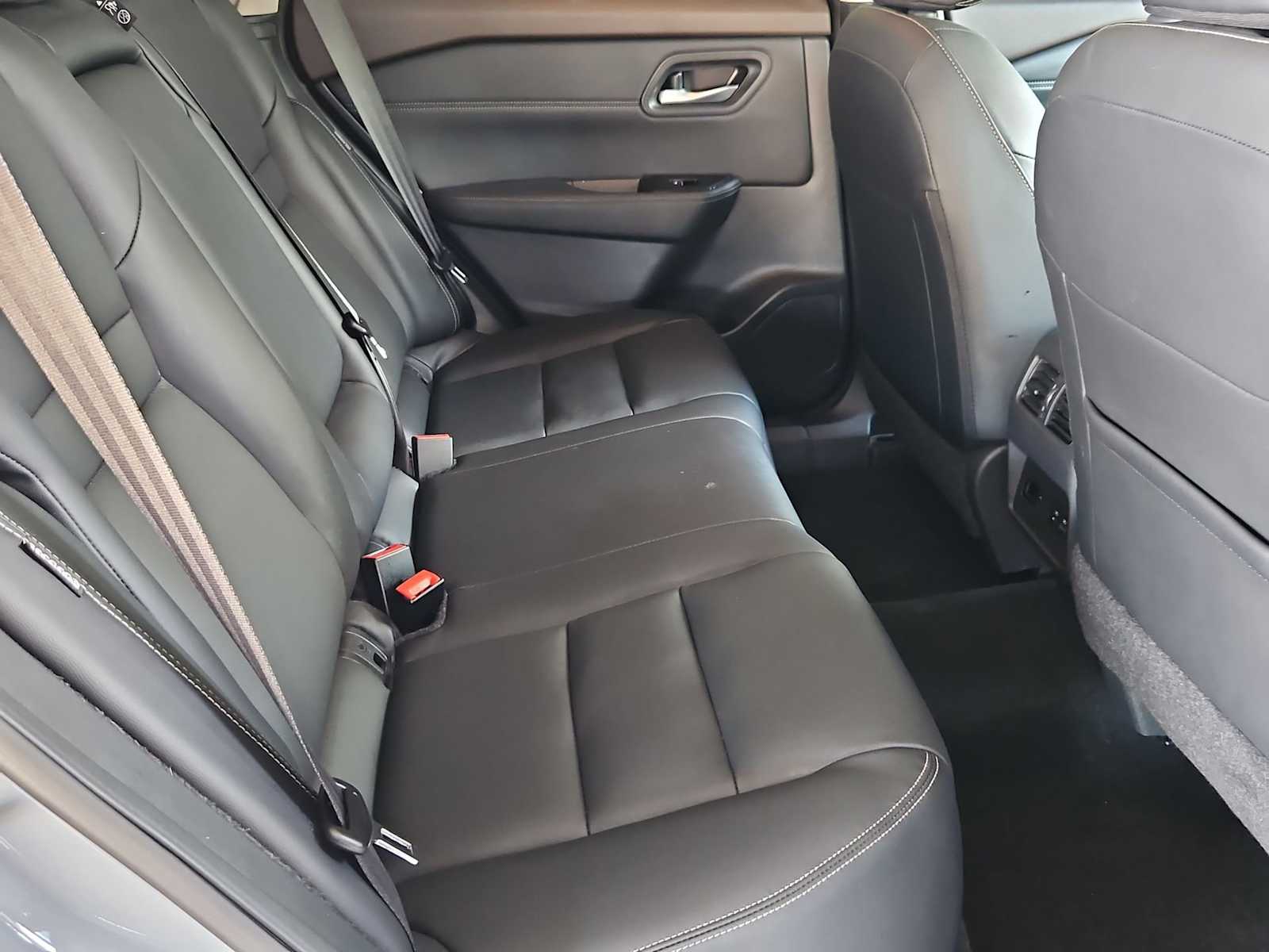 Thumbnail: 2023 Nissan Rogue - 22