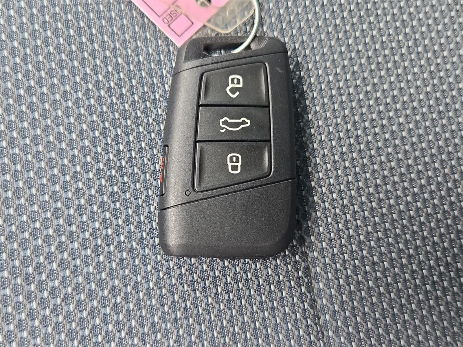 Thumbnail: 2025 Volkswagen Taos - 33