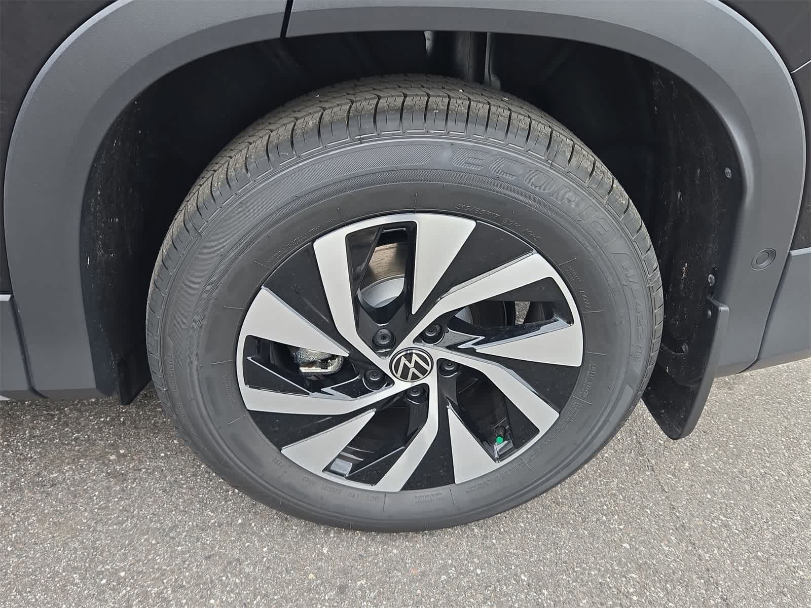 Thumbnail: 2026 Volkswagen Tiguan - 14