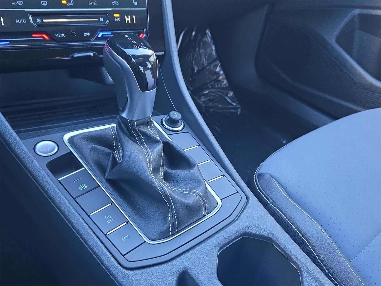 Thumbnail: 2026 Volkswagen Jetta - 31