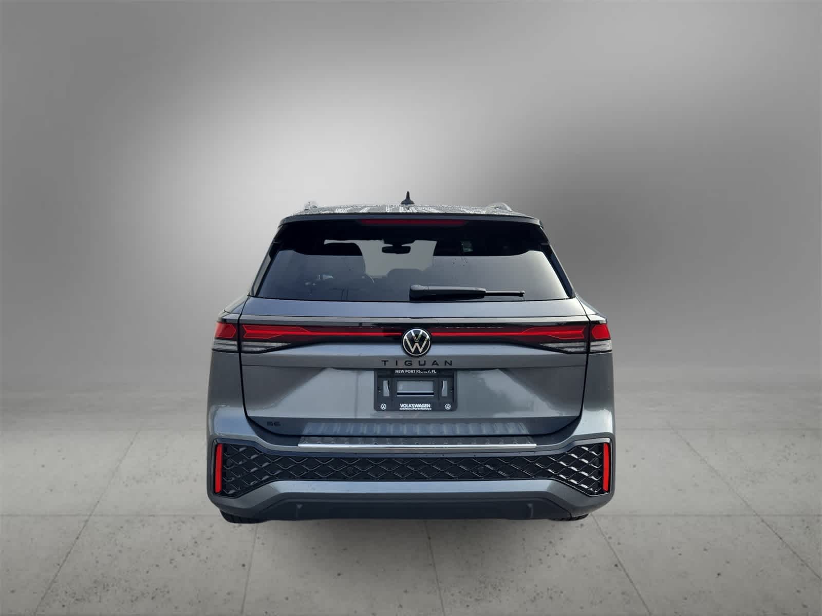 Thumbnail: 2025 Volkswagen Tiguan - 7