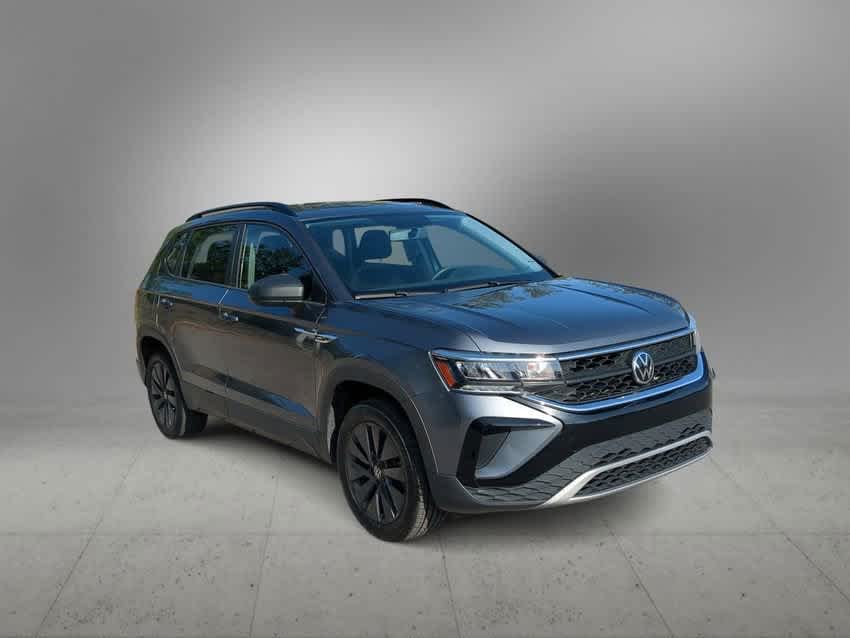 2022 Volkswagen Taos S 2