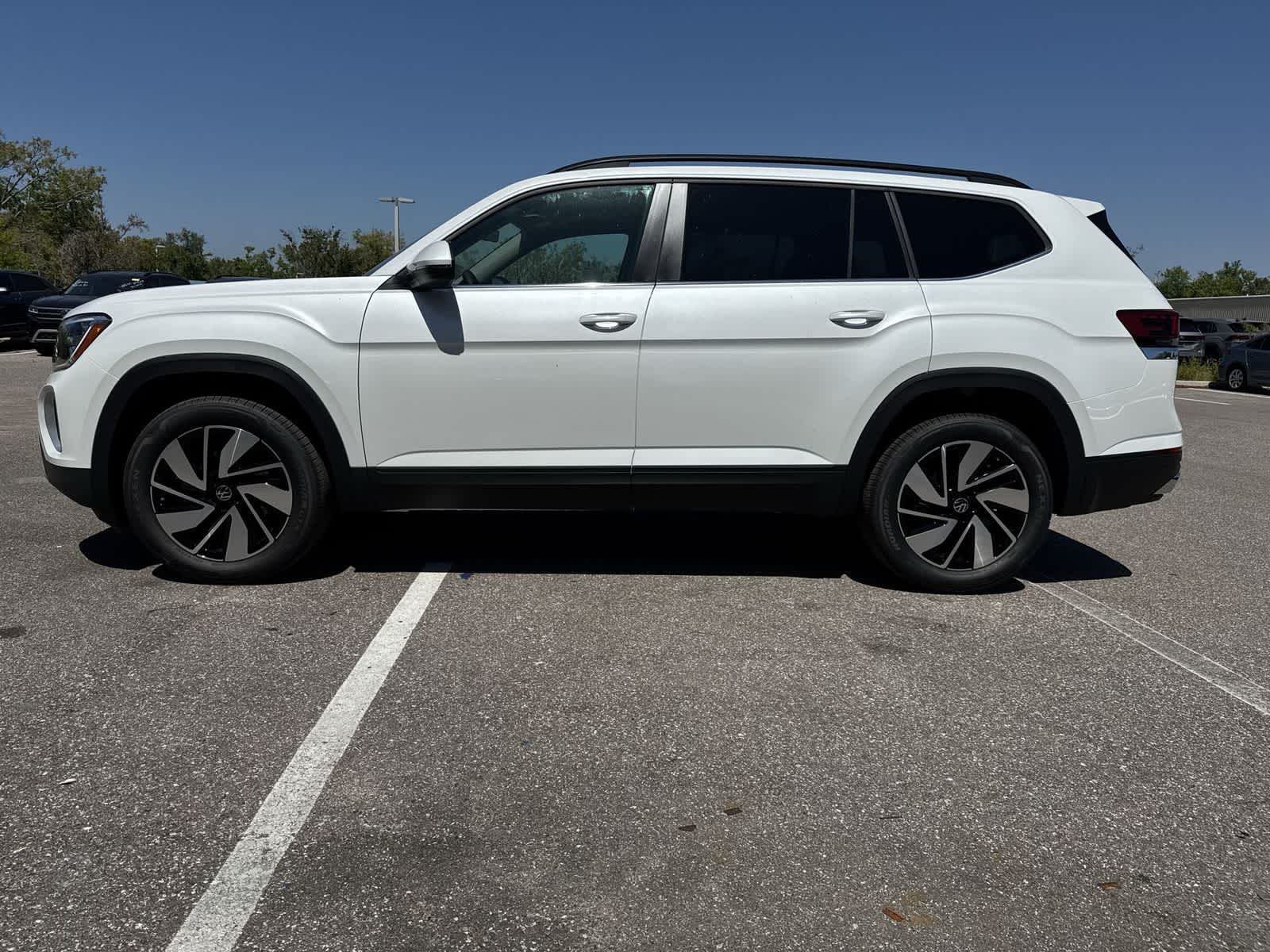 Thumbnail: 2026 Volkswagen Atlas - 2