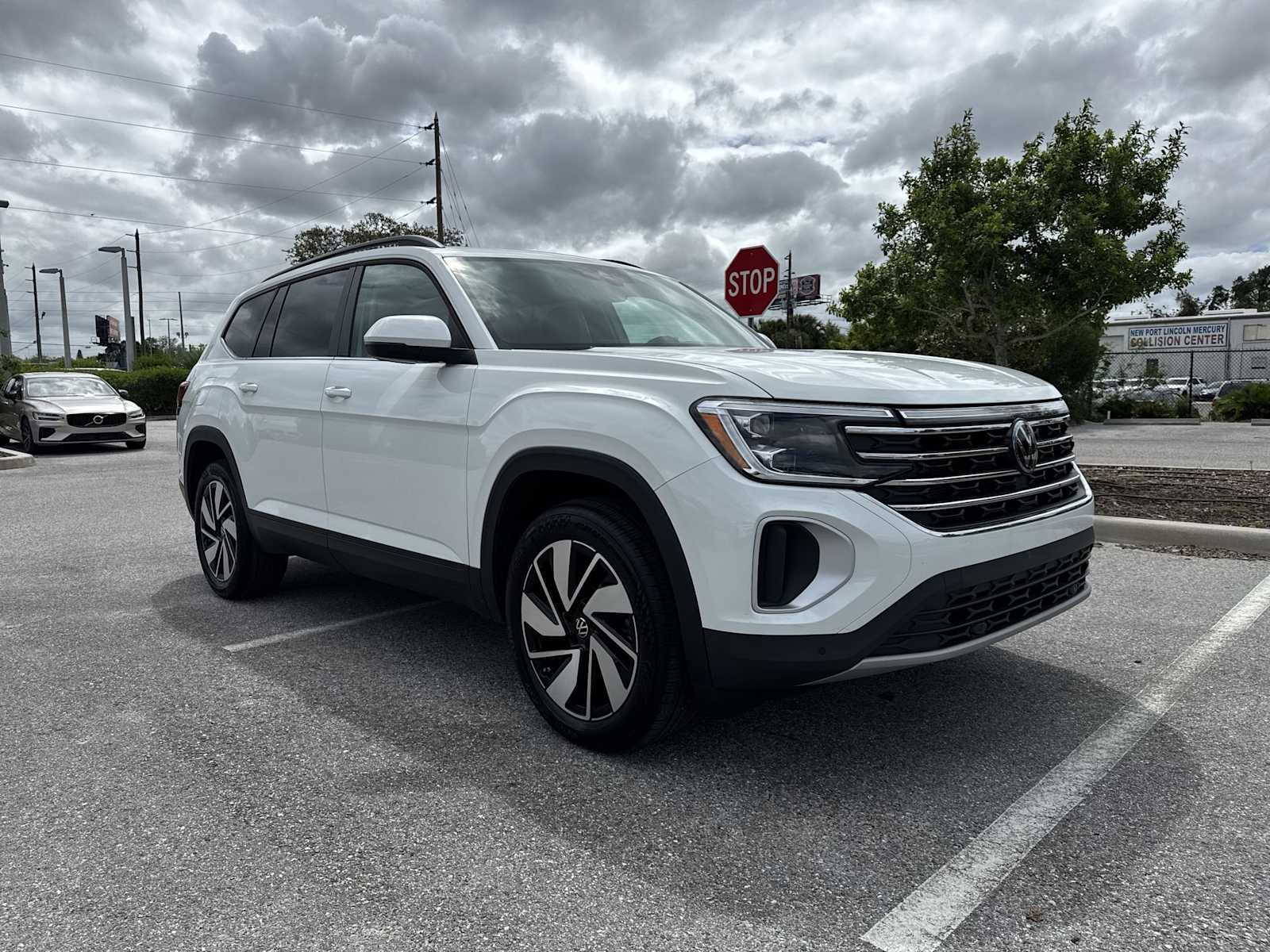 Thumbnail: 2025 Volkswagen Atlas - 8