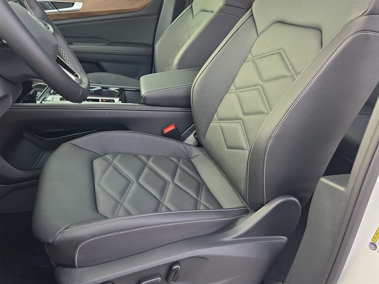 Thumbnail: 2026 Volkswagen Atlas - 17