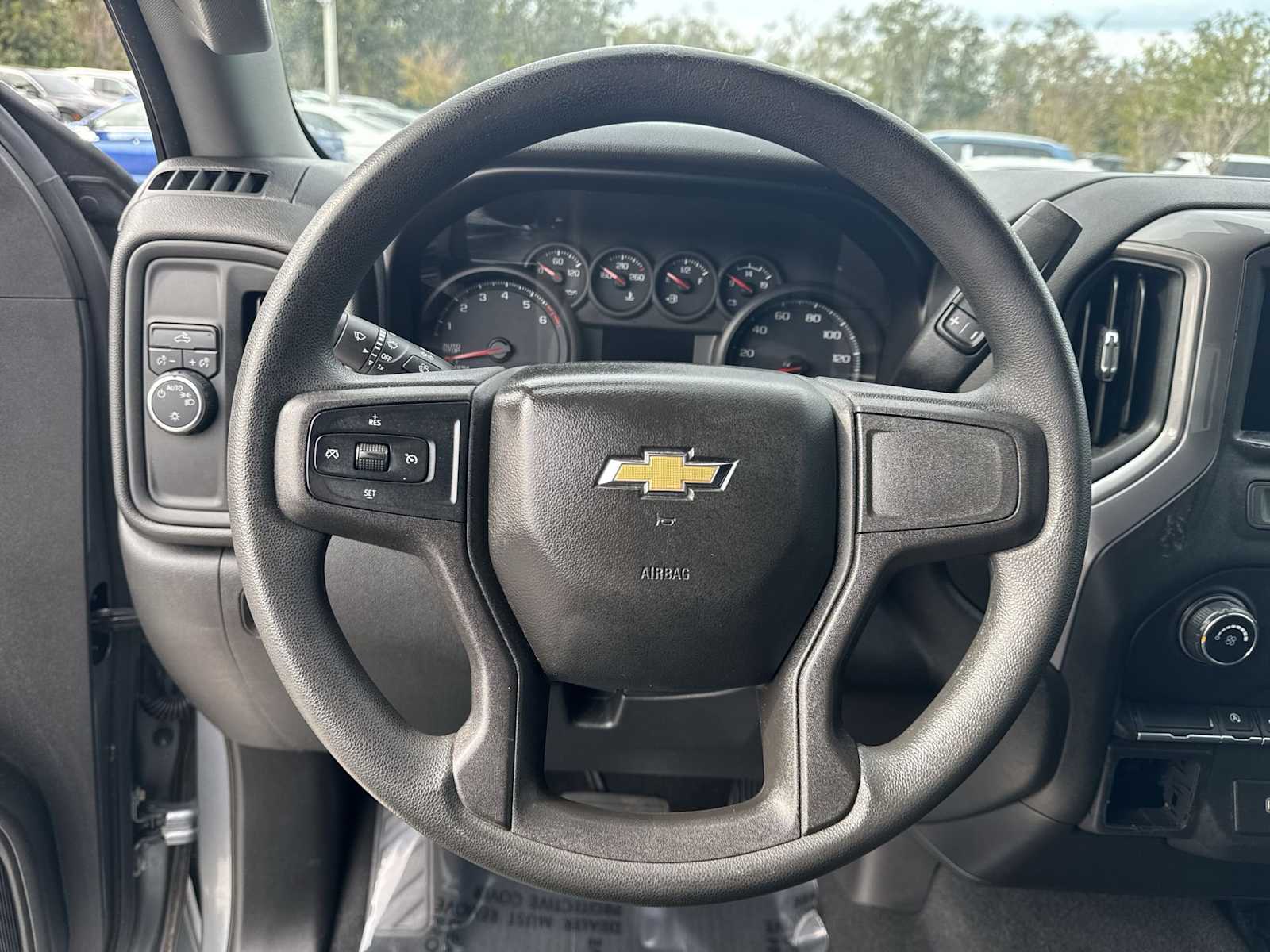 Thumbnail: 2020 Chevrolet Silverado 1500 - 20