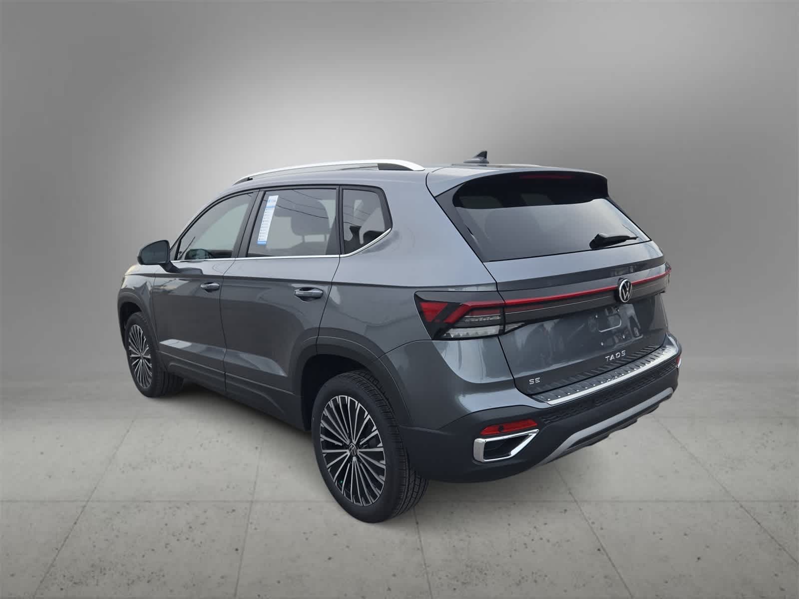 Thumbnail: 2025 Volkswagen Taos - 6