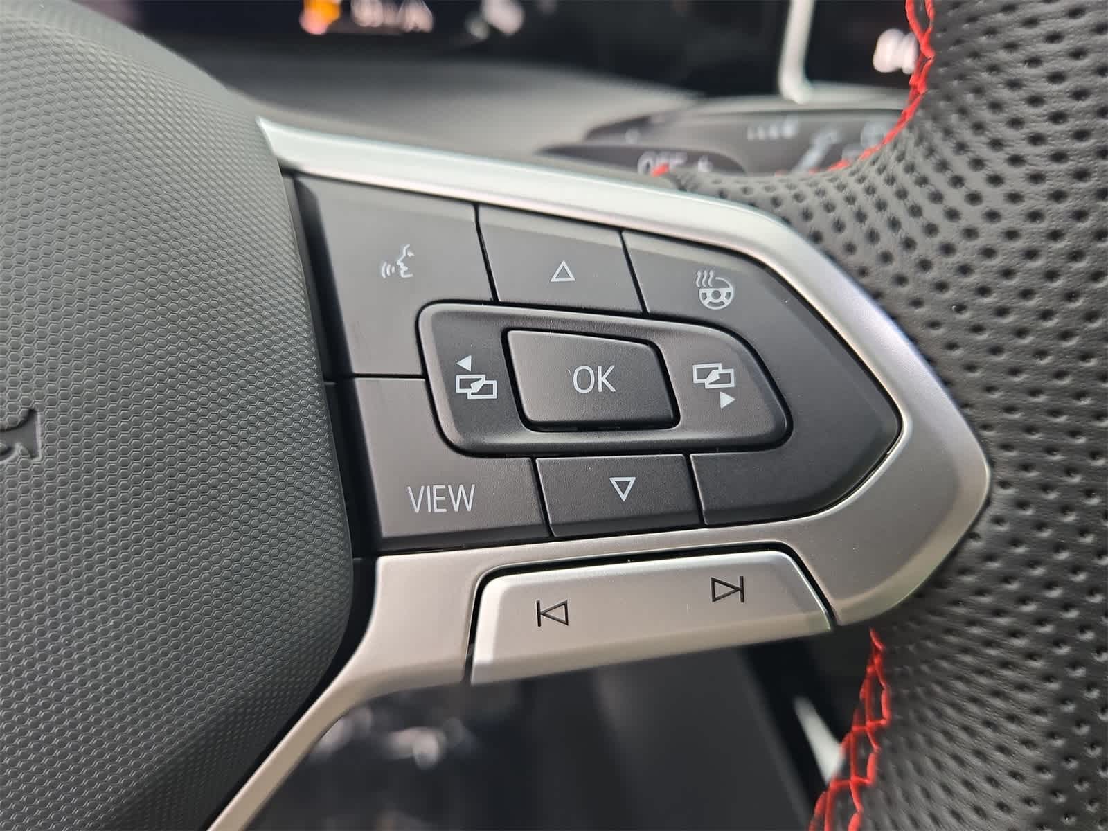 Thumbnail: 2026 Volkswagen Golf - 26