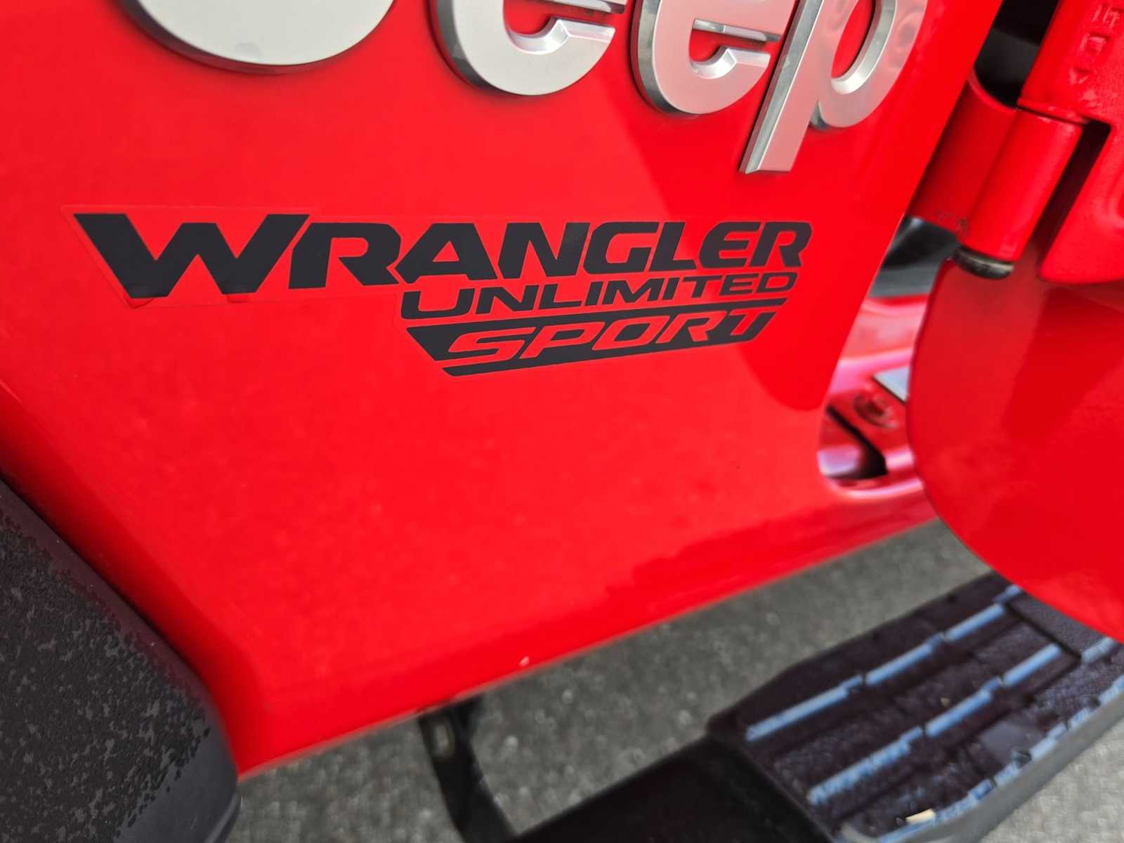 Thumbnail: 2021 Jeep Wrangler - 13