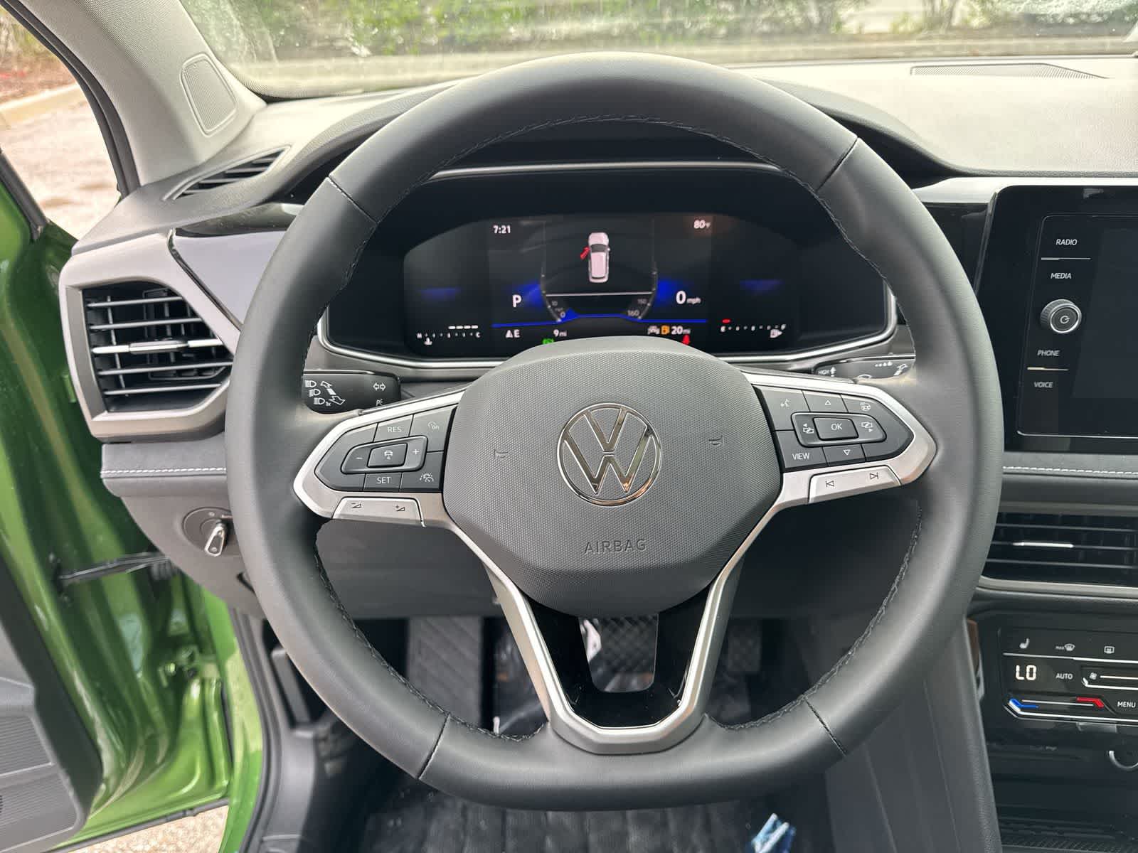 Thumbnail: 2026 Volkswagen Taos - 21