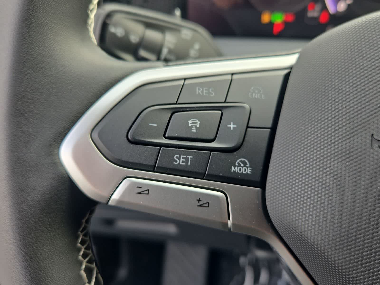 Thumbnail: 2026 Volkswagen Tiguan - 24