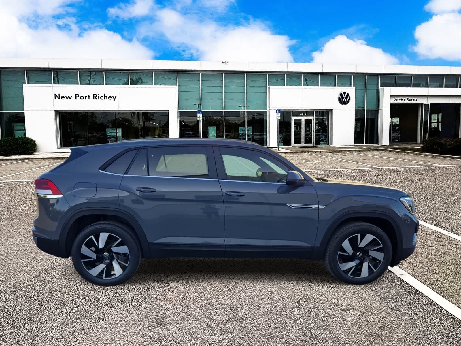 Thumbnail: 2026 Volkswagen Atlas - 9